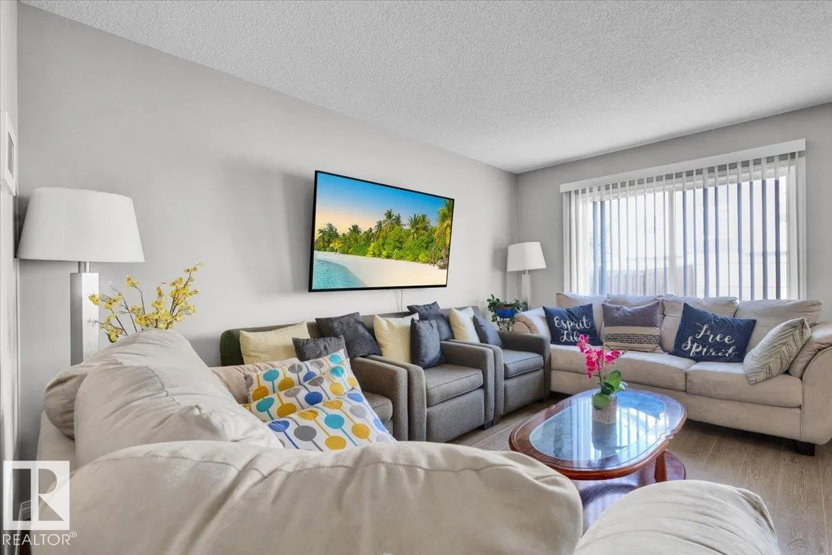 745 EAGLESON Crescent