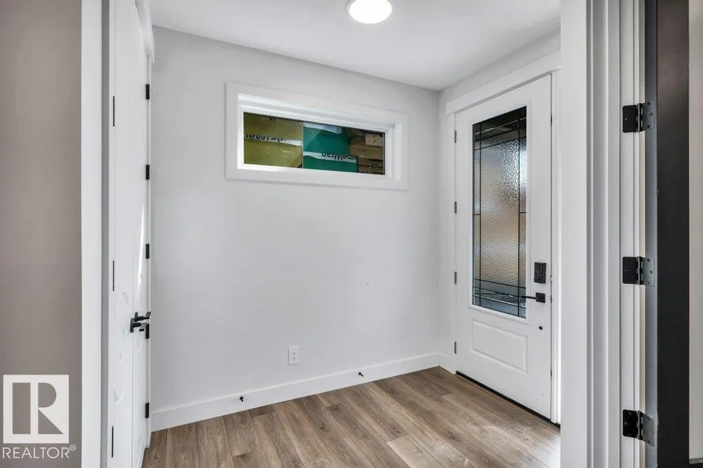 68 Eldridge Point(e)
