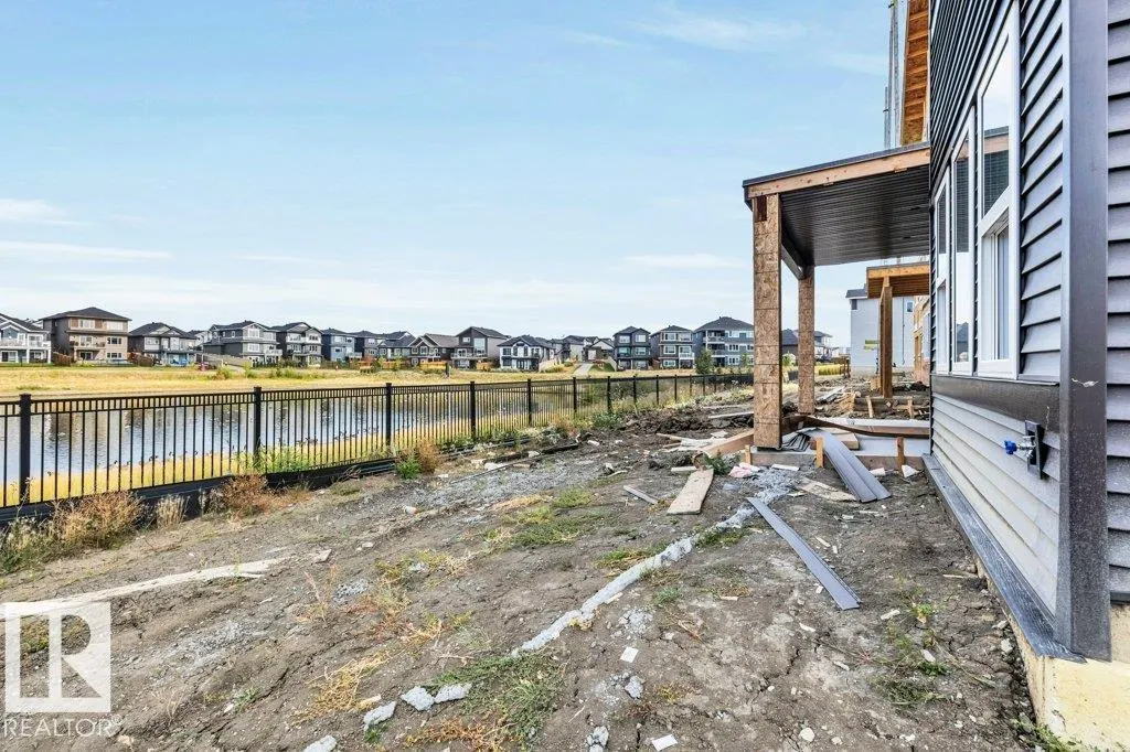 68 Eldridge Point(e)