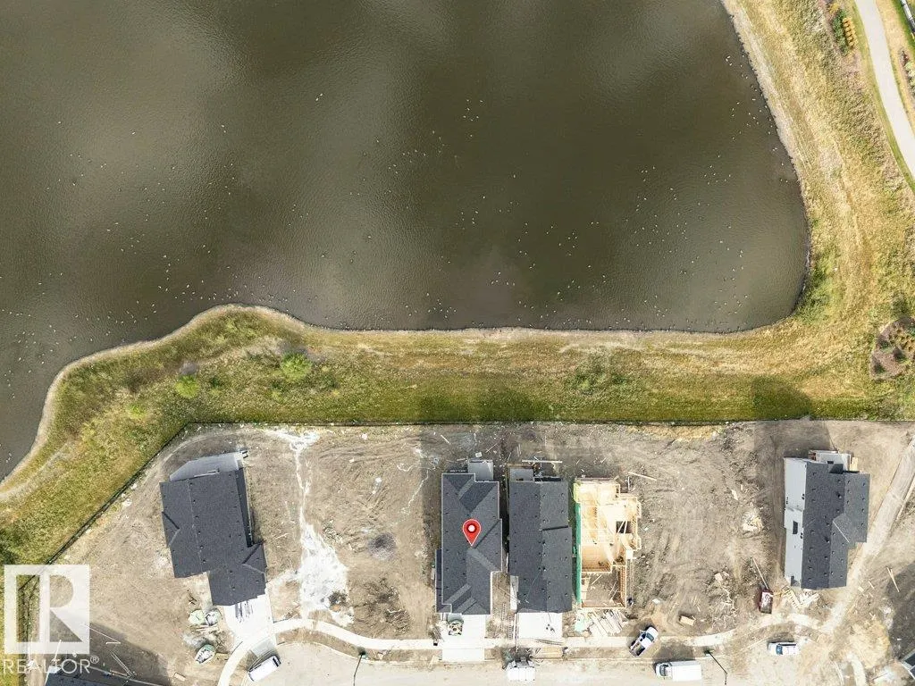 68 Eldridge Point(e)