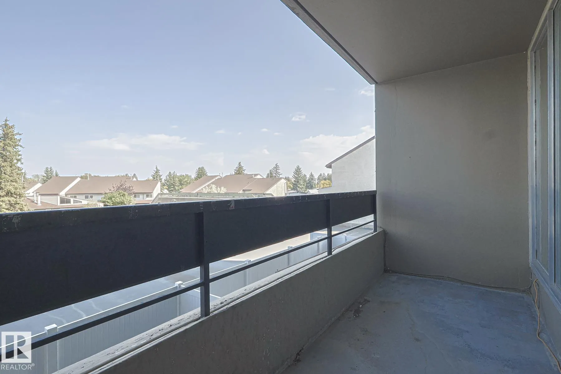 8745 165 Street