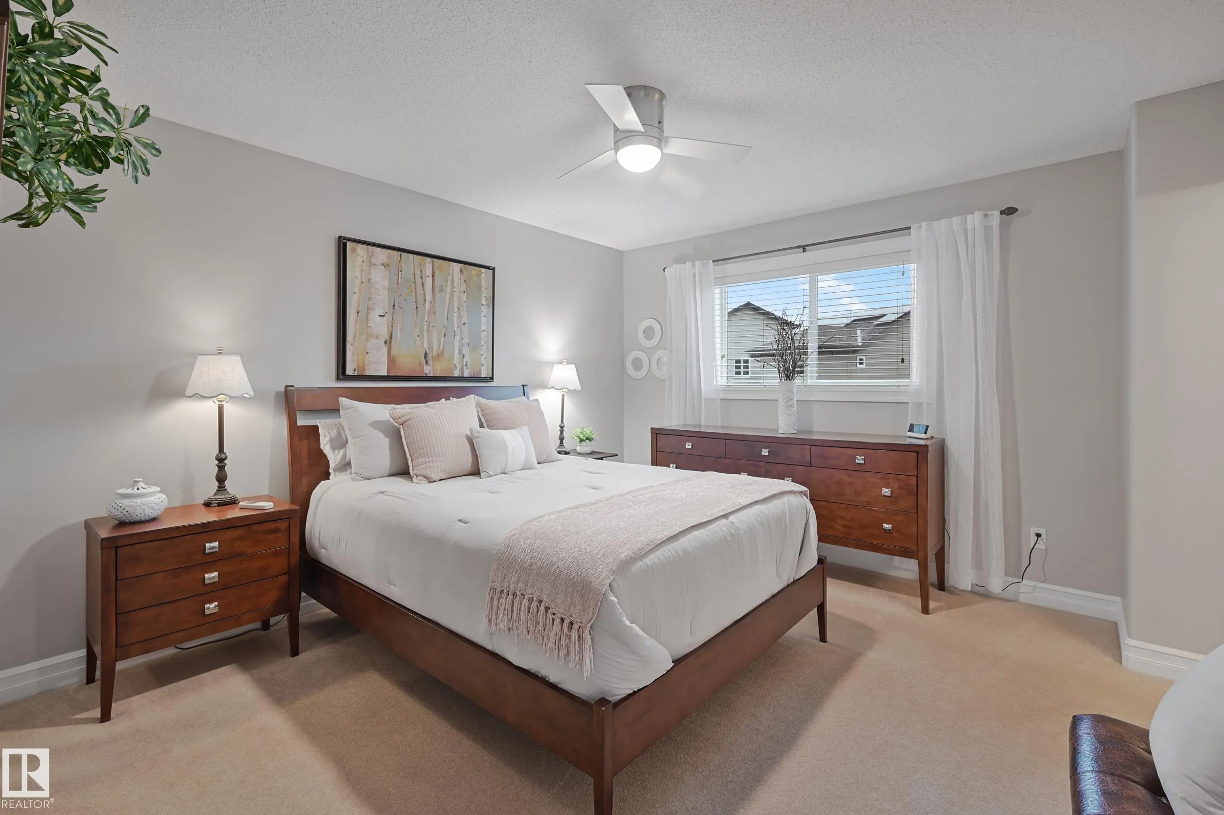 7 SPRING GROVE Crescent
