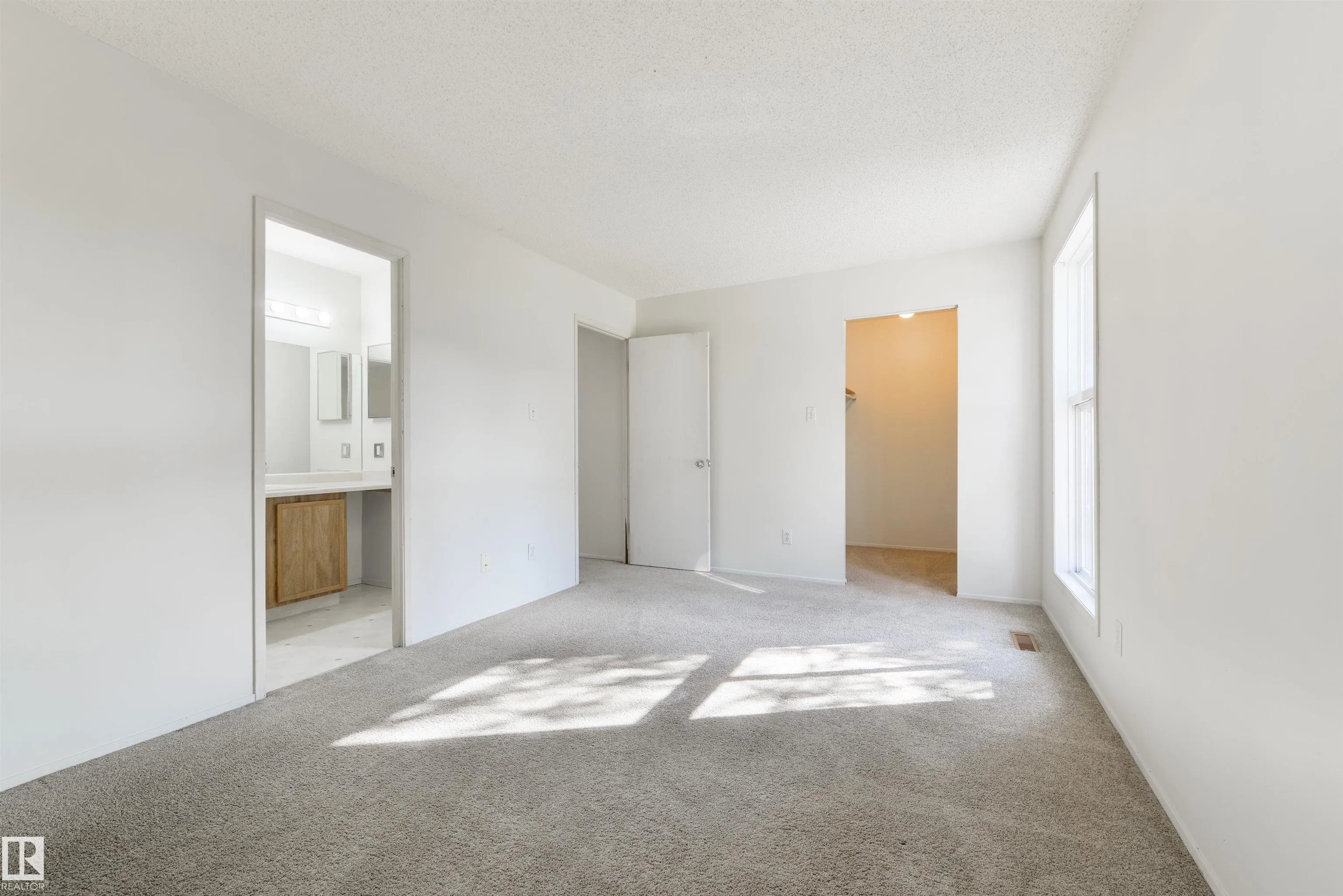 3111 142 Avenue