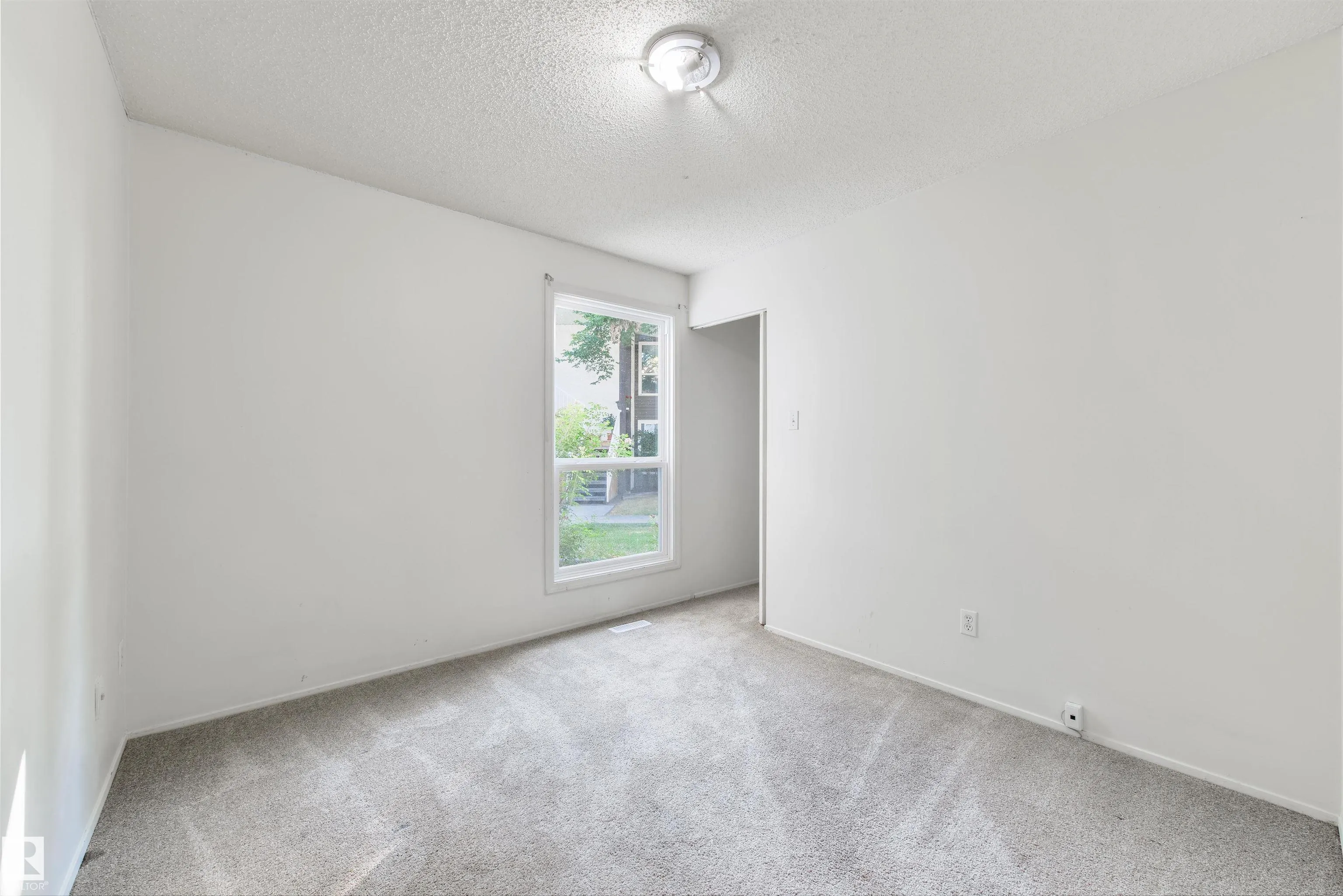 3111 142 Avenue