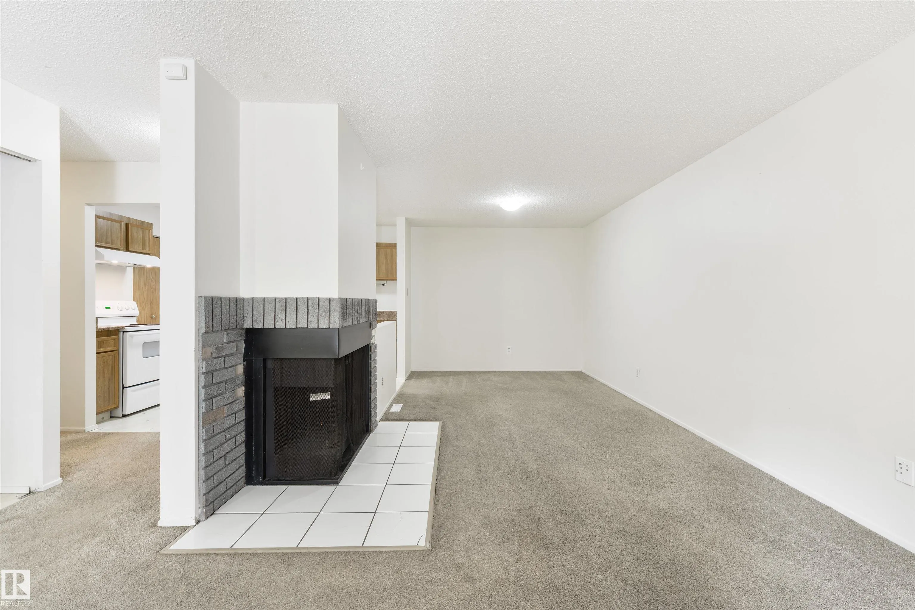 3111 142 Avenue