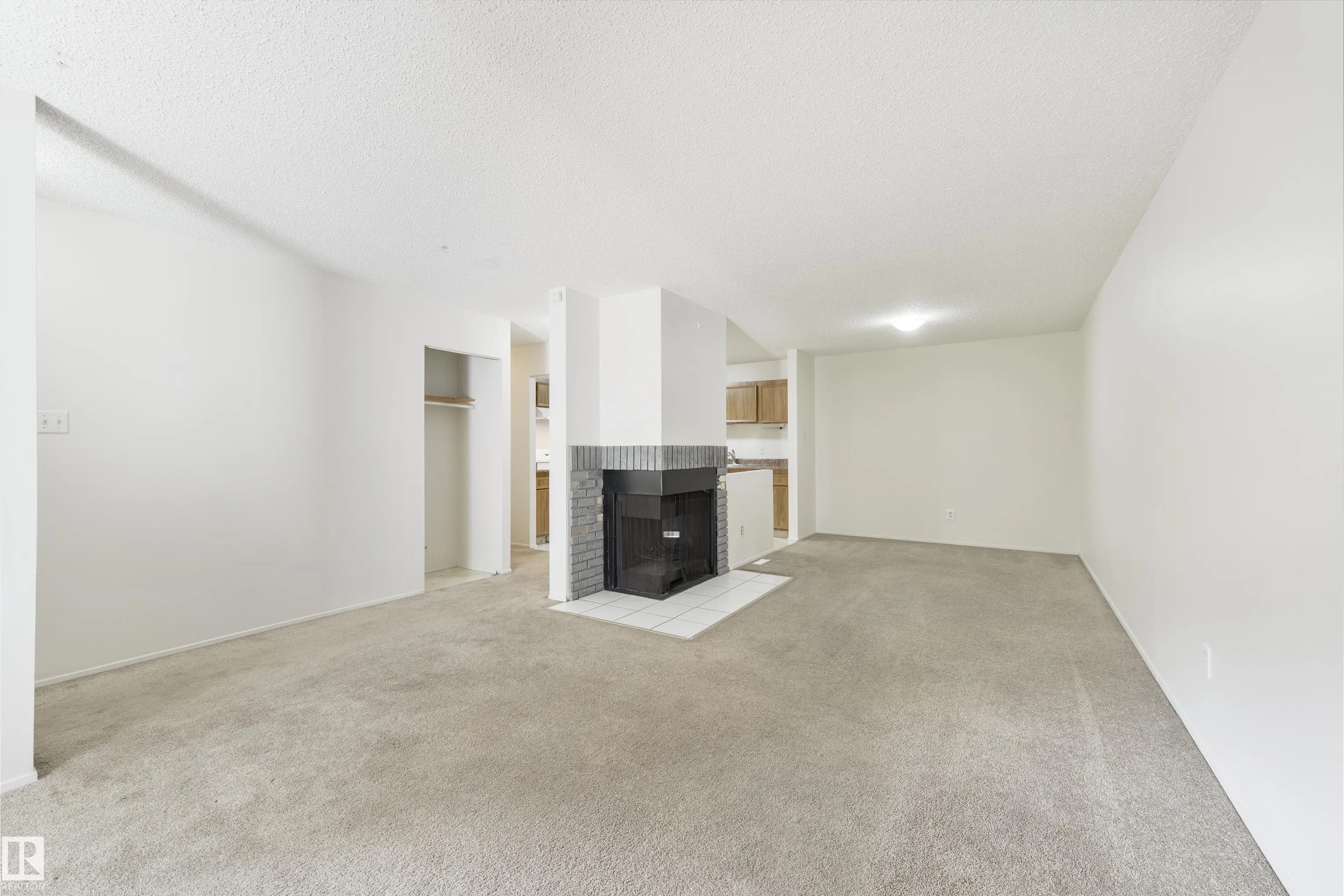 3111 142 Avenue