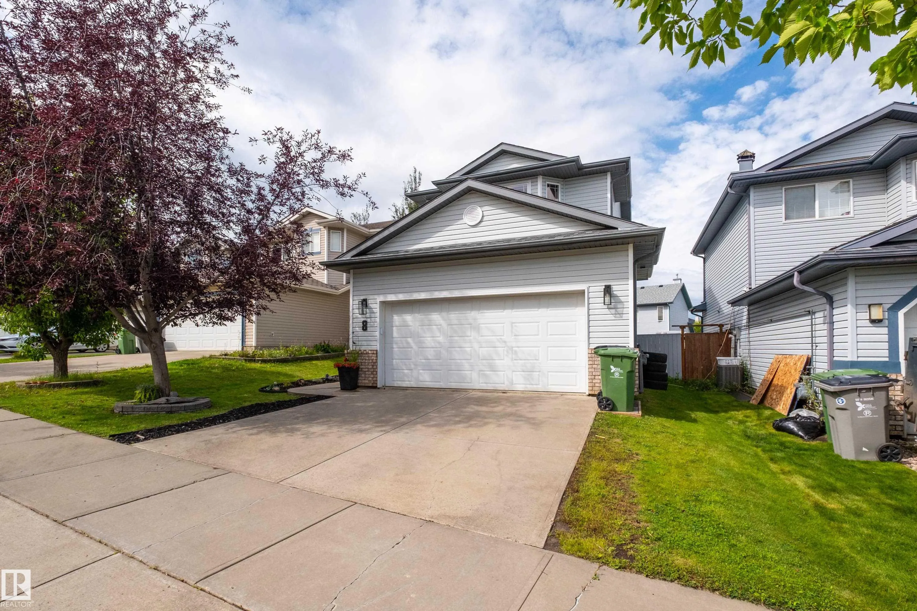 8 Cote Close