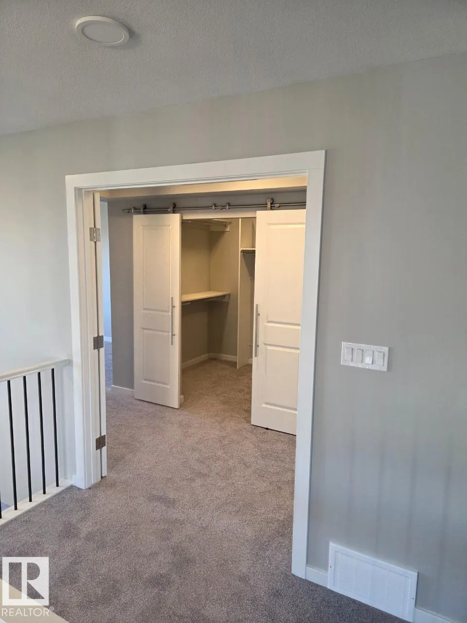 81 Catria Point(e)