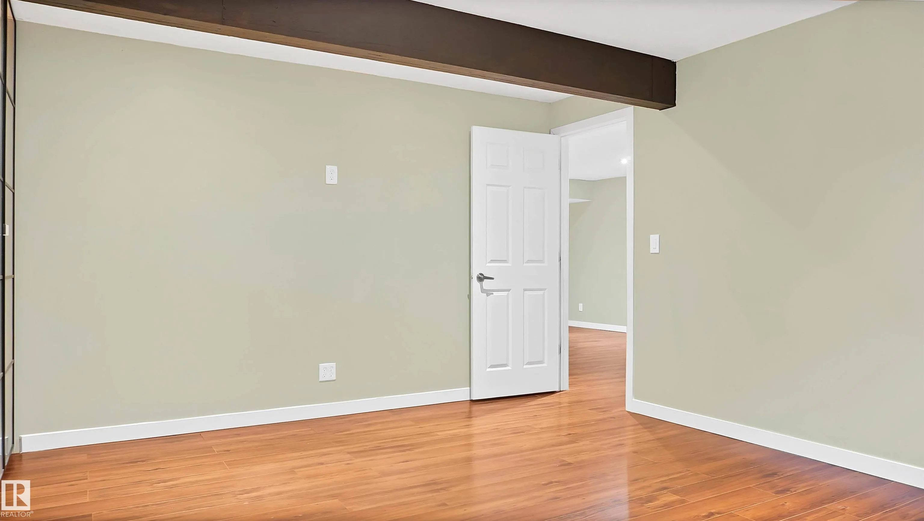 5168 SUNVIEW Drive