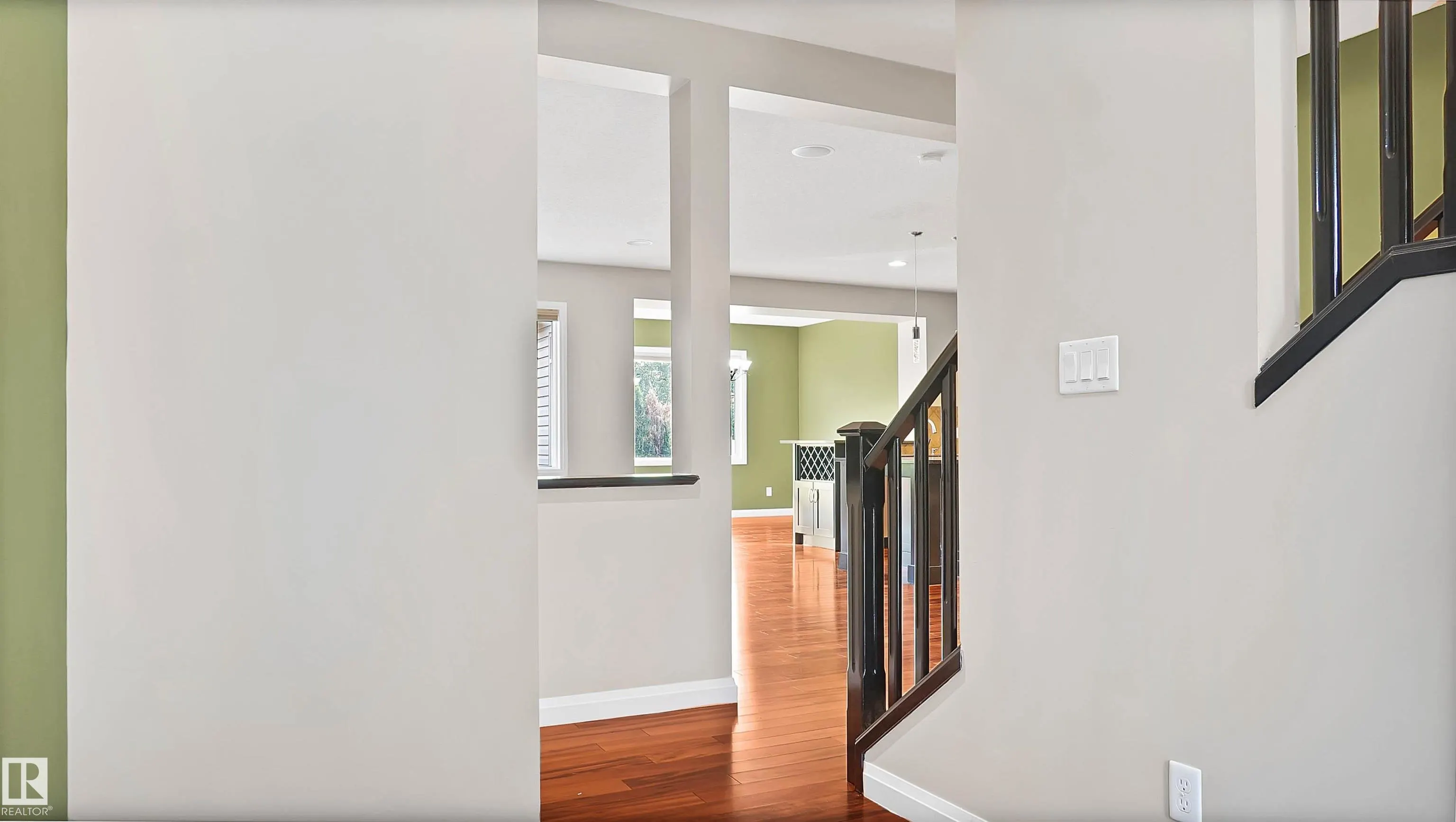 5168 SUNVIEW Drive