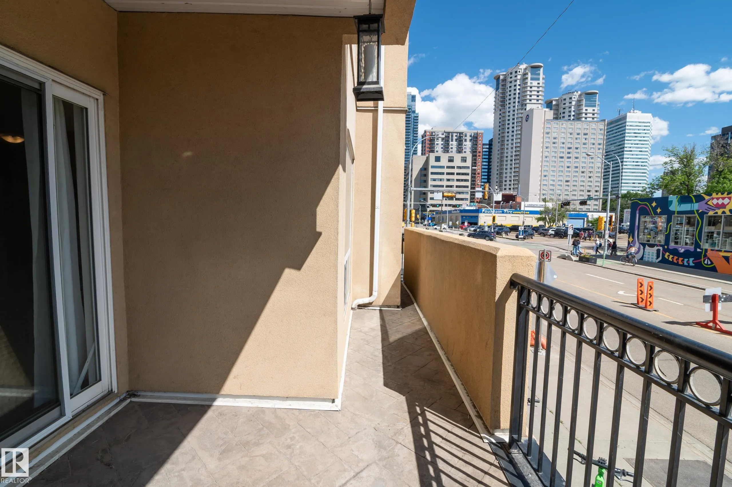 10606 102 Avenue
