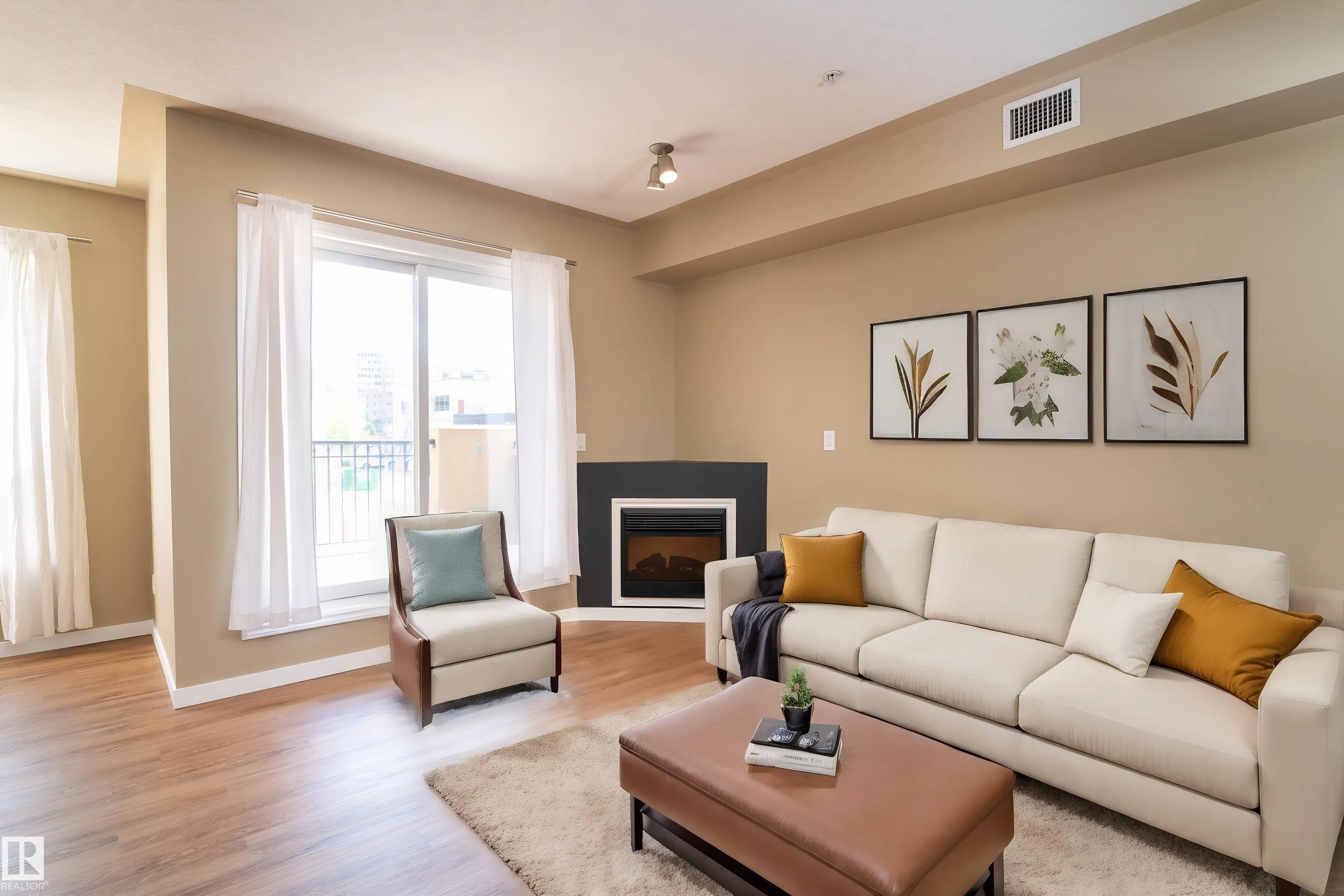 10606 102 Avenue