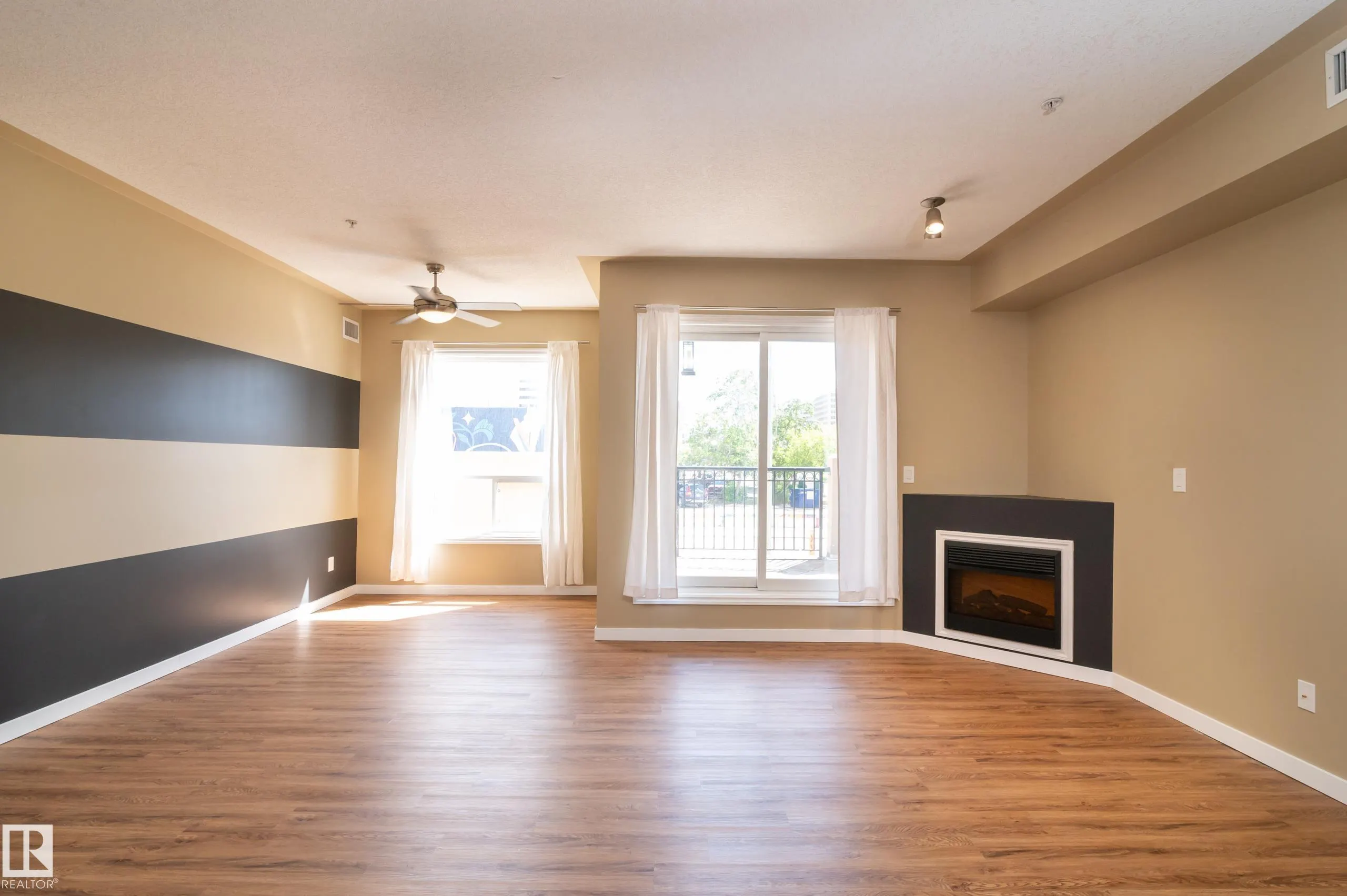 10606 102 Avenue