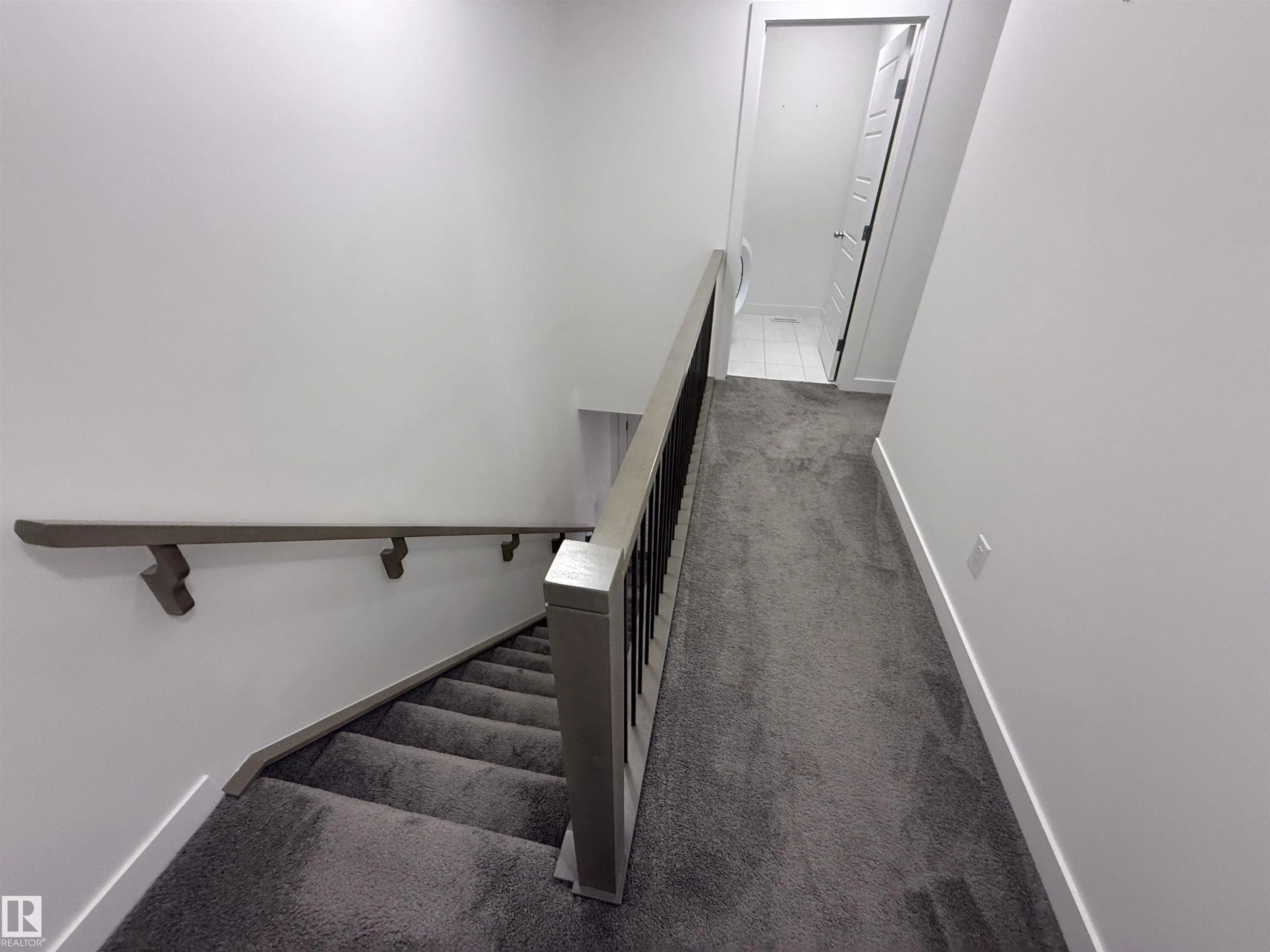 20303 16 Avenue