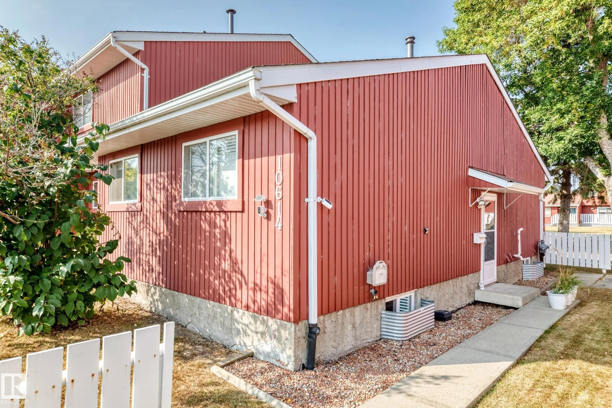 10614 BEAUMARIS Road