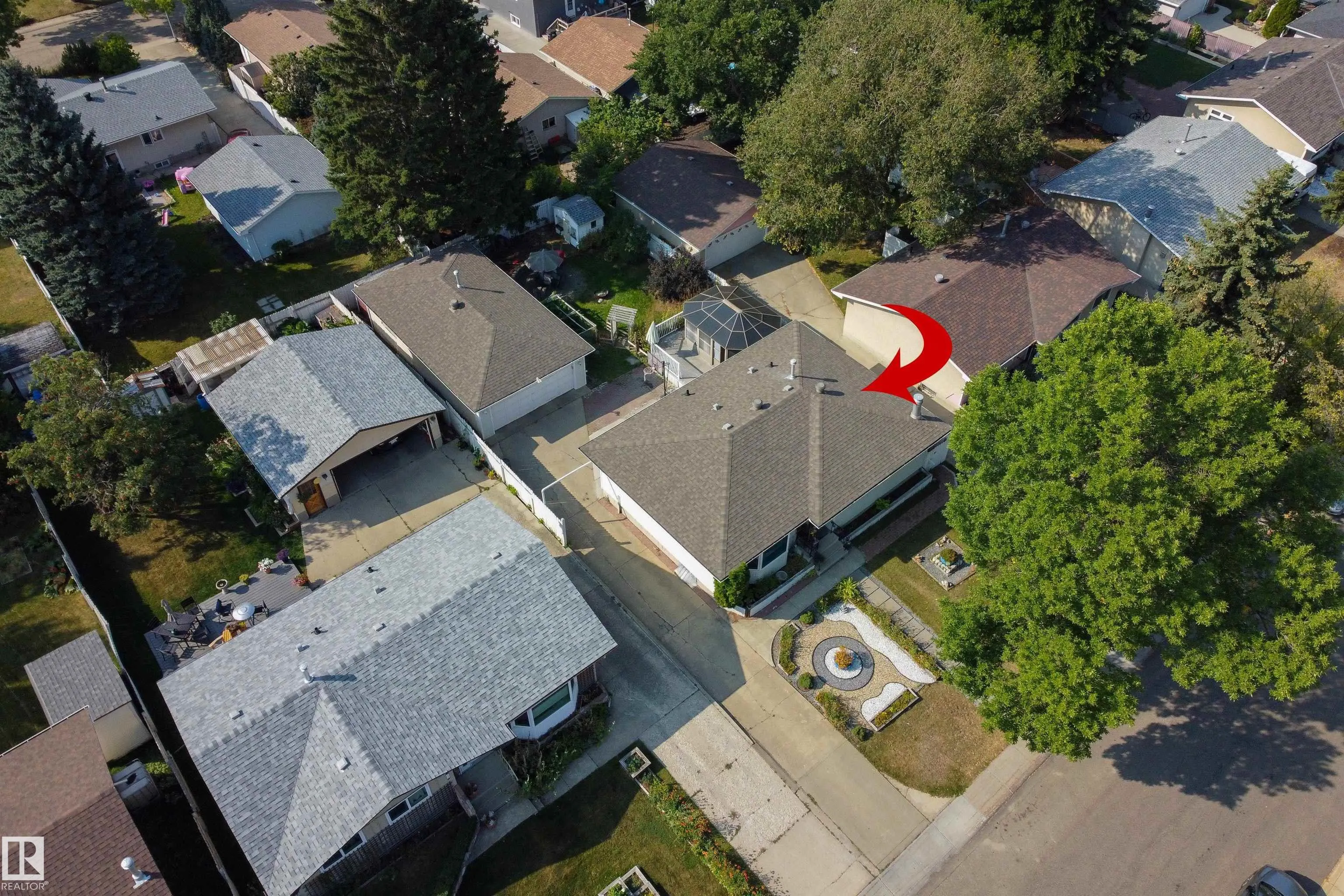 26 PEACOCK Drive