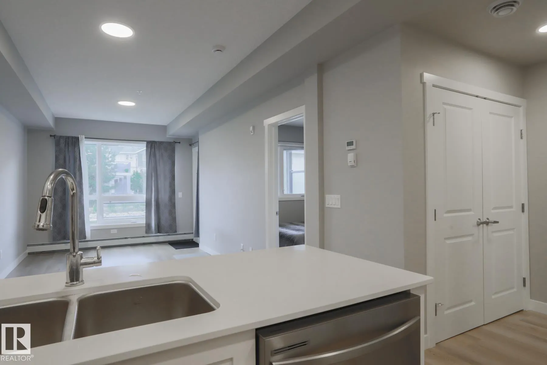 12804 140 Avenue