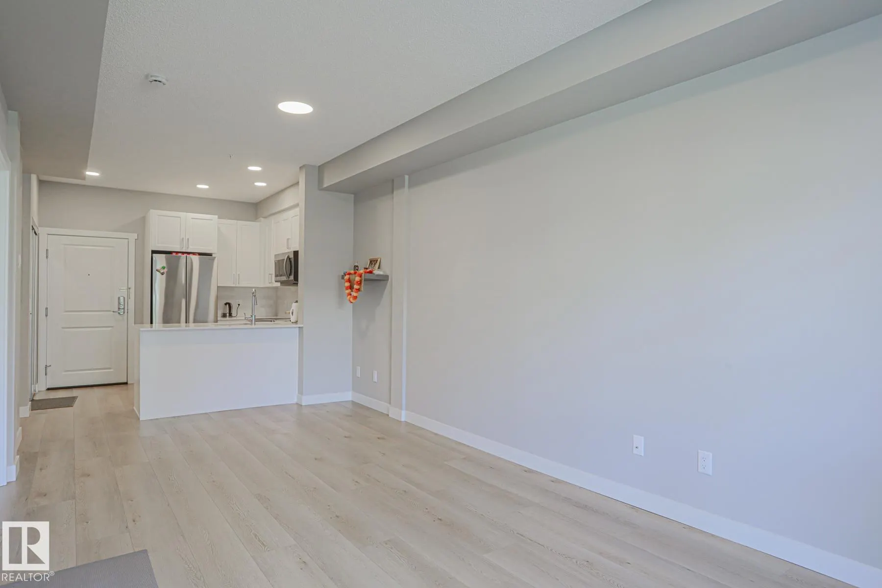 12804 140 Avenue