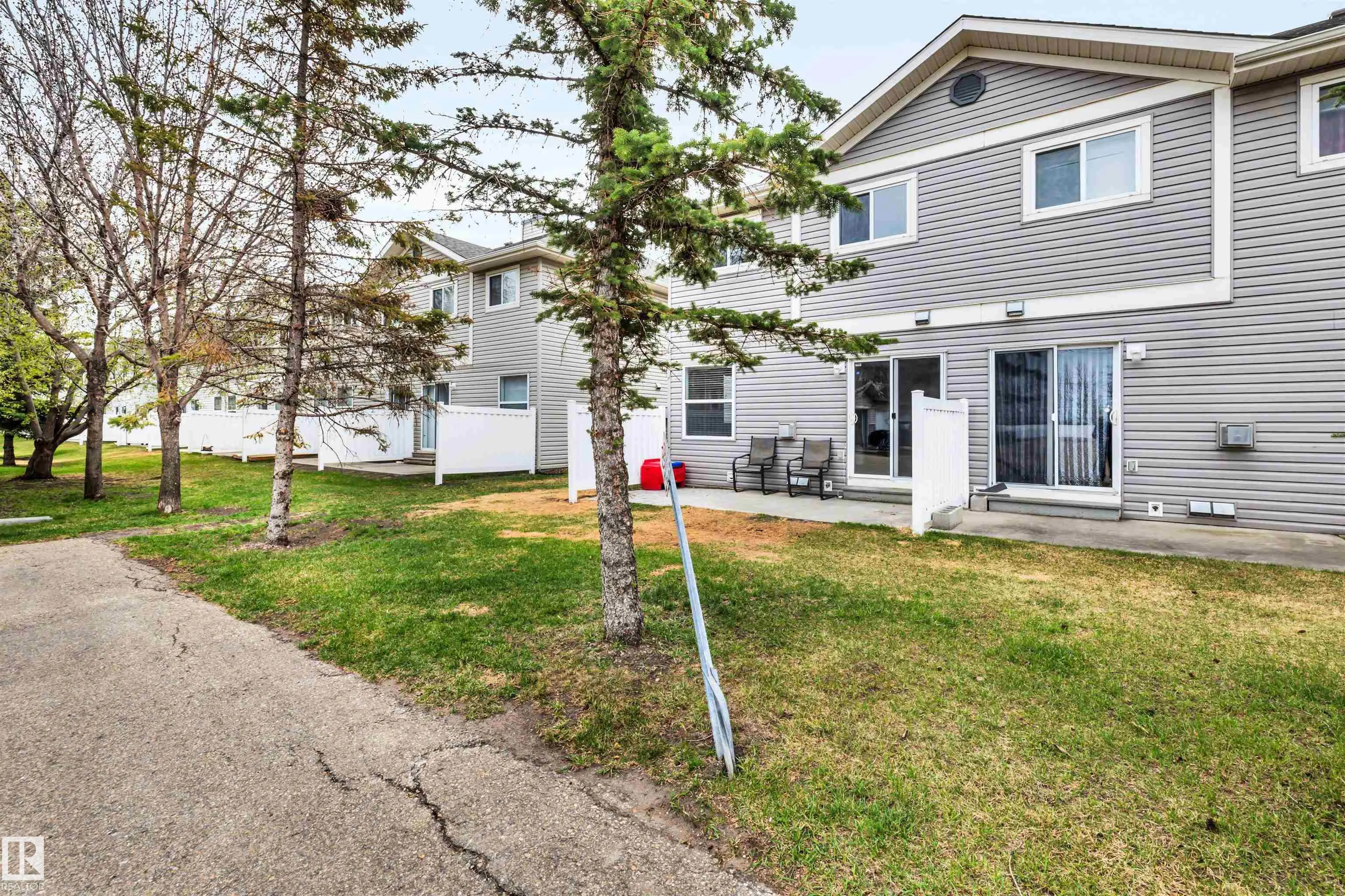 230 EDWARDS Drive