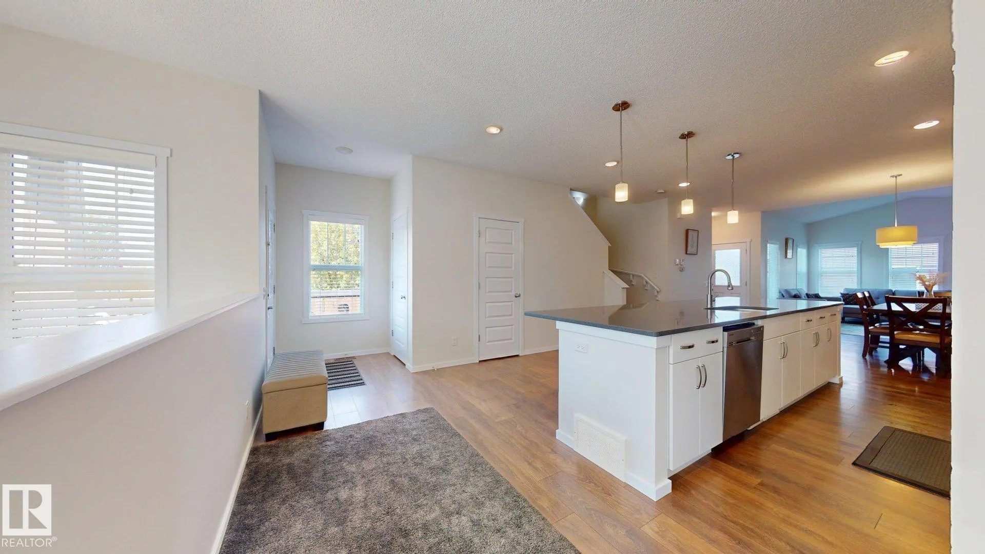 467 ORCHARDS Boulevard