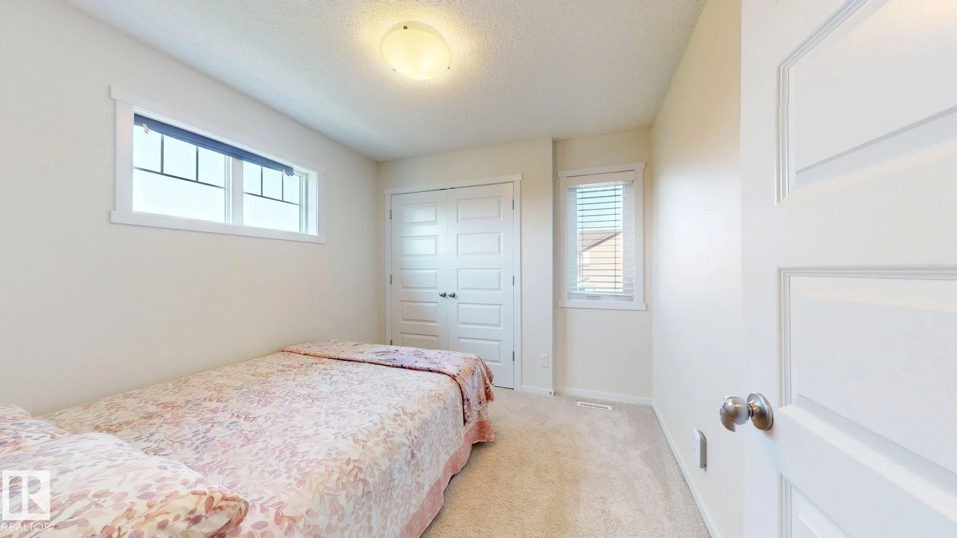 467 ORCHARDS Boulevard