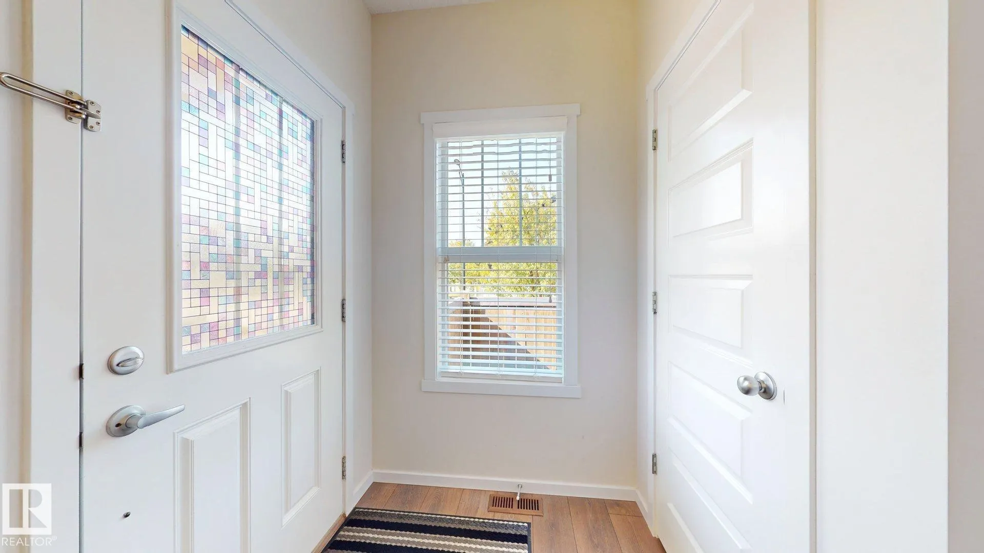 467 ORCHARDS Boulevard