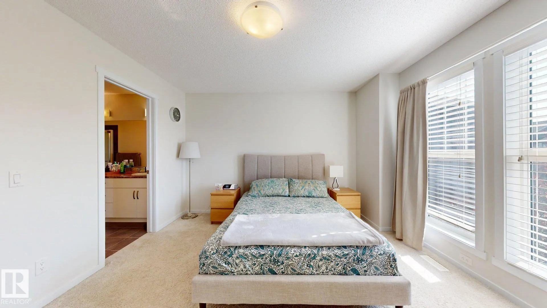 467 ORCHARDS Boulevard