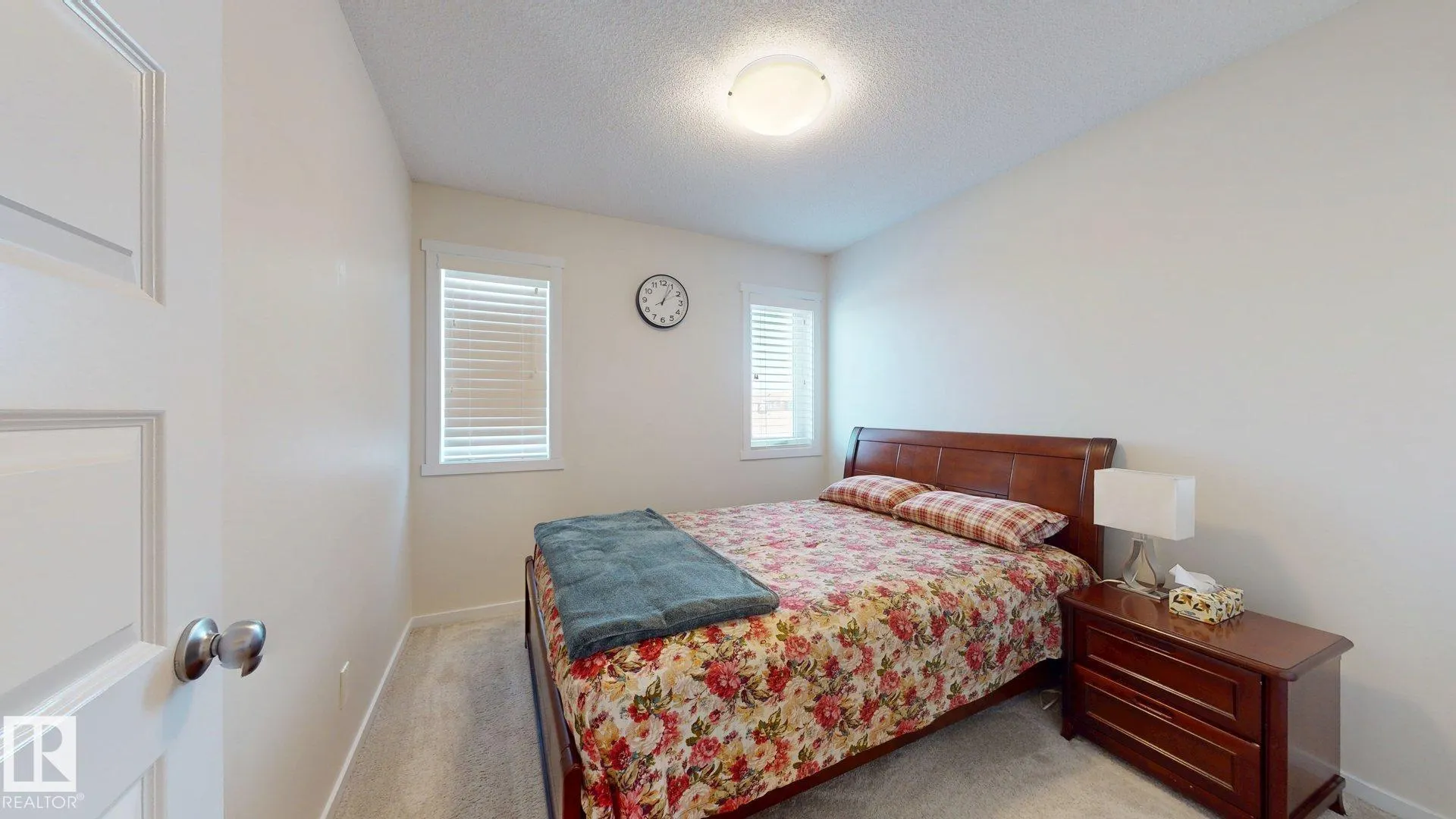 467 ORCHARDS Boulevard