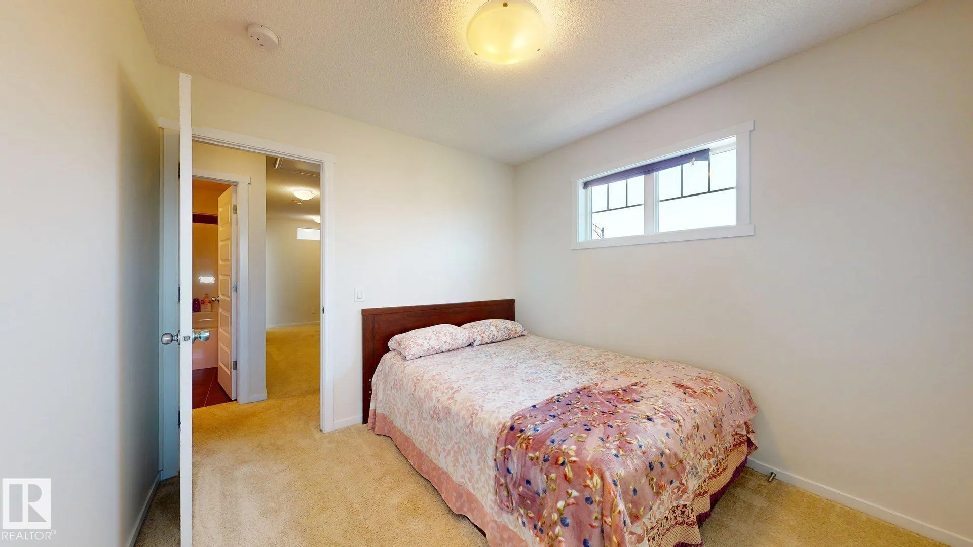 467 ORCHARDS Boulevard