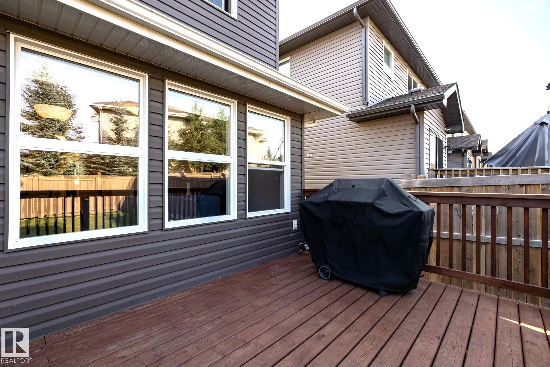3010 HARVEY Crescent