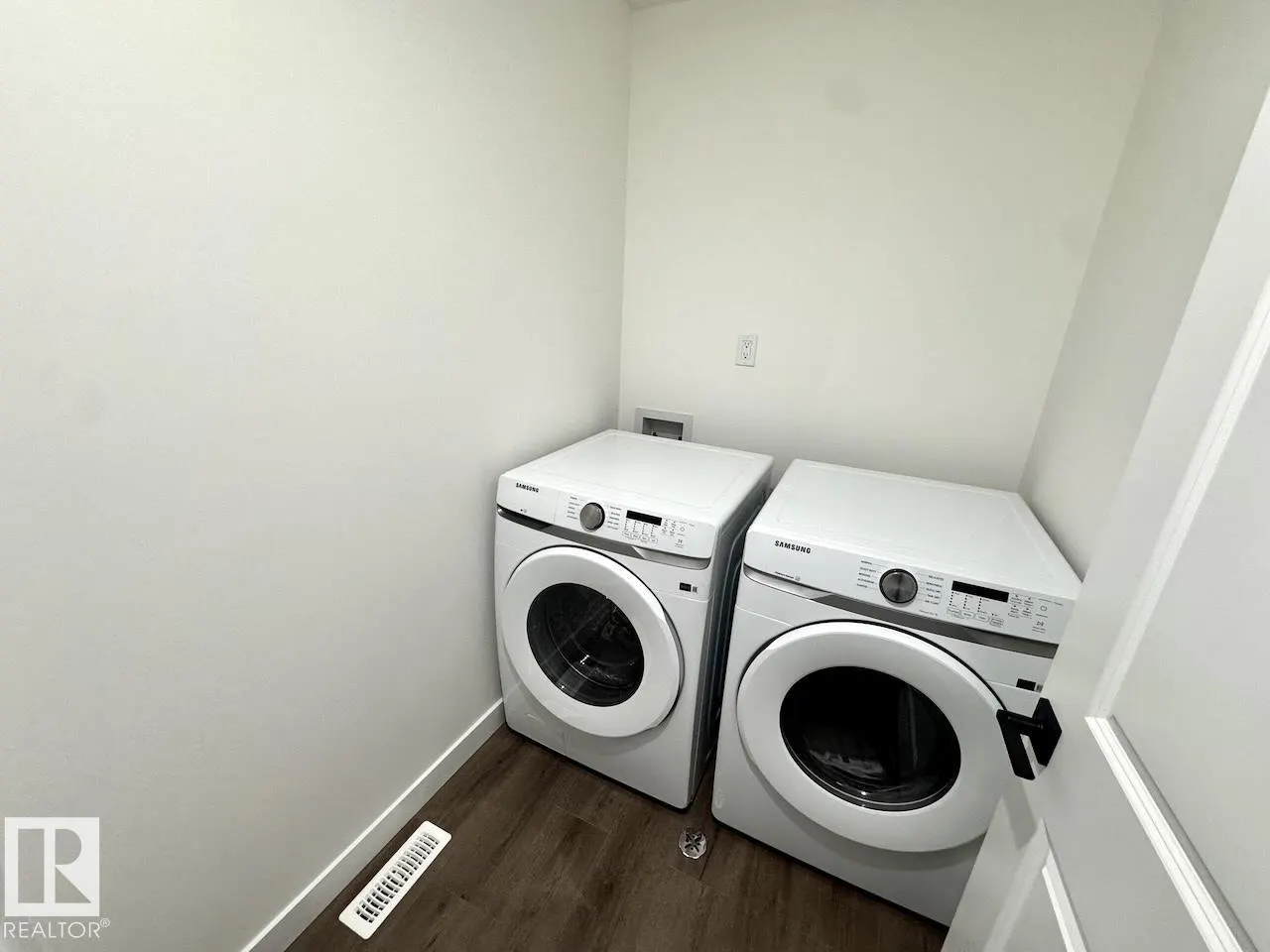 300 AWENTIA Drive