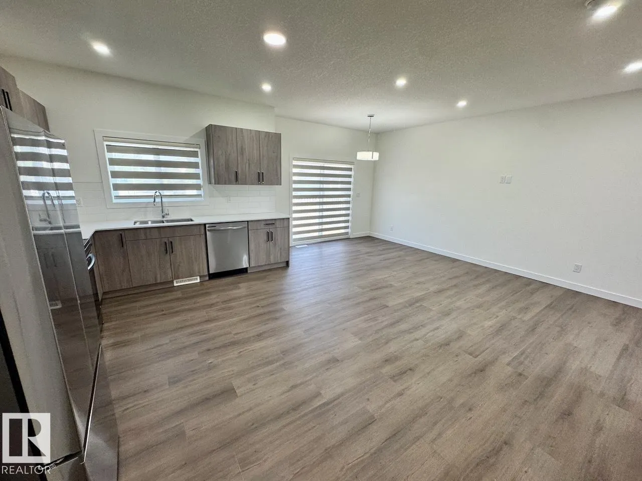 300 AWENTIA Drive