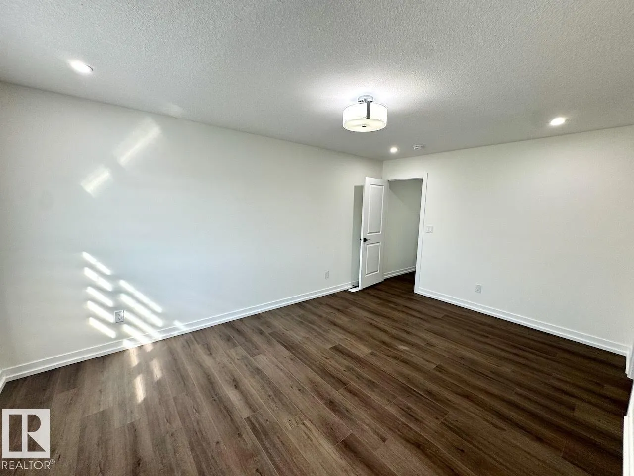 300 AWENTIA Drive