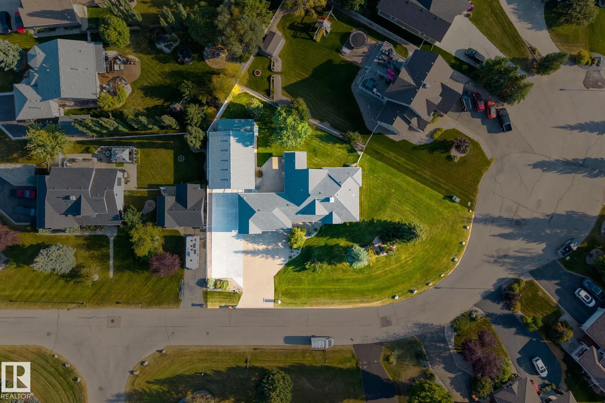 19 COUNTRY Lane