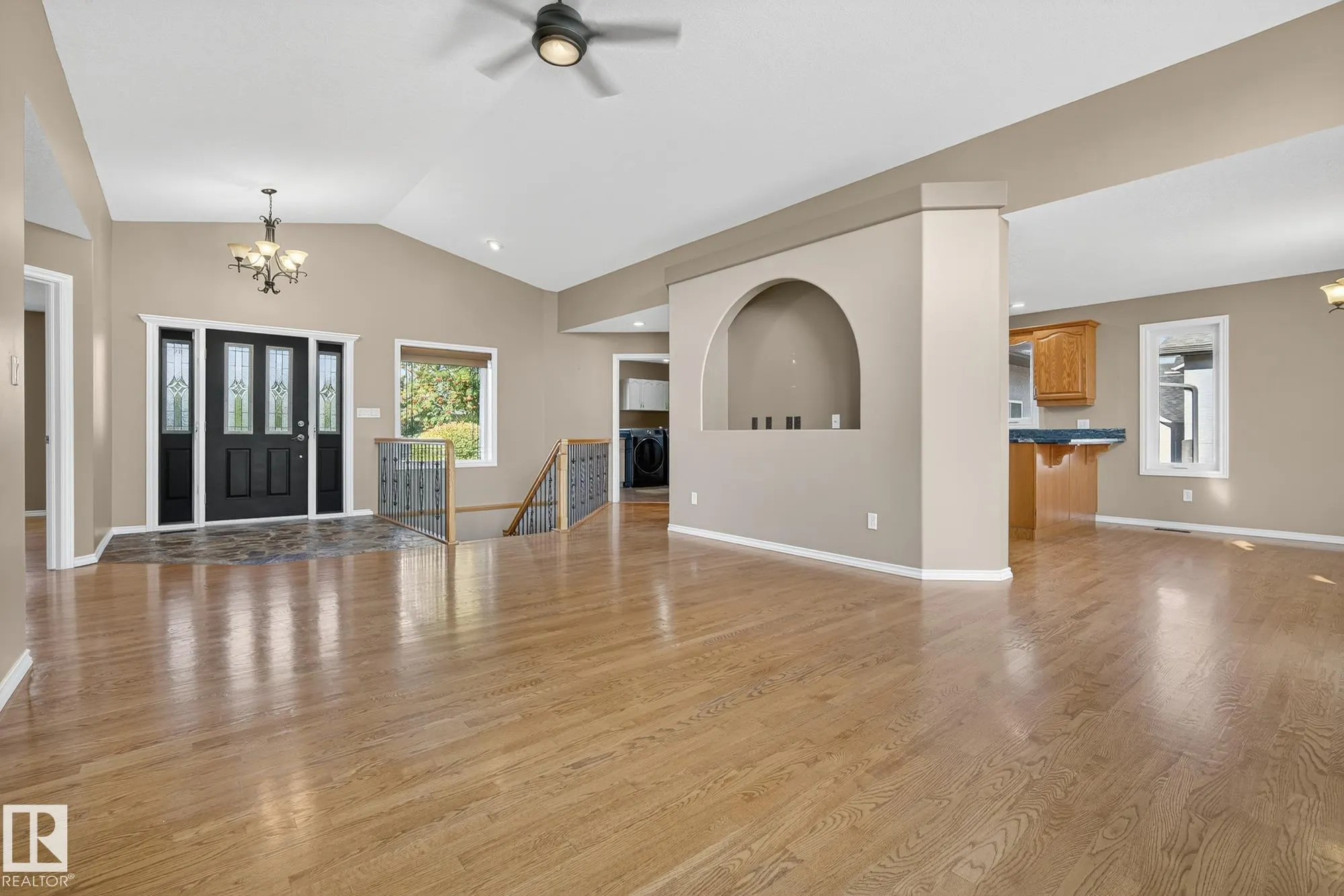 19 COUNTRY Lane