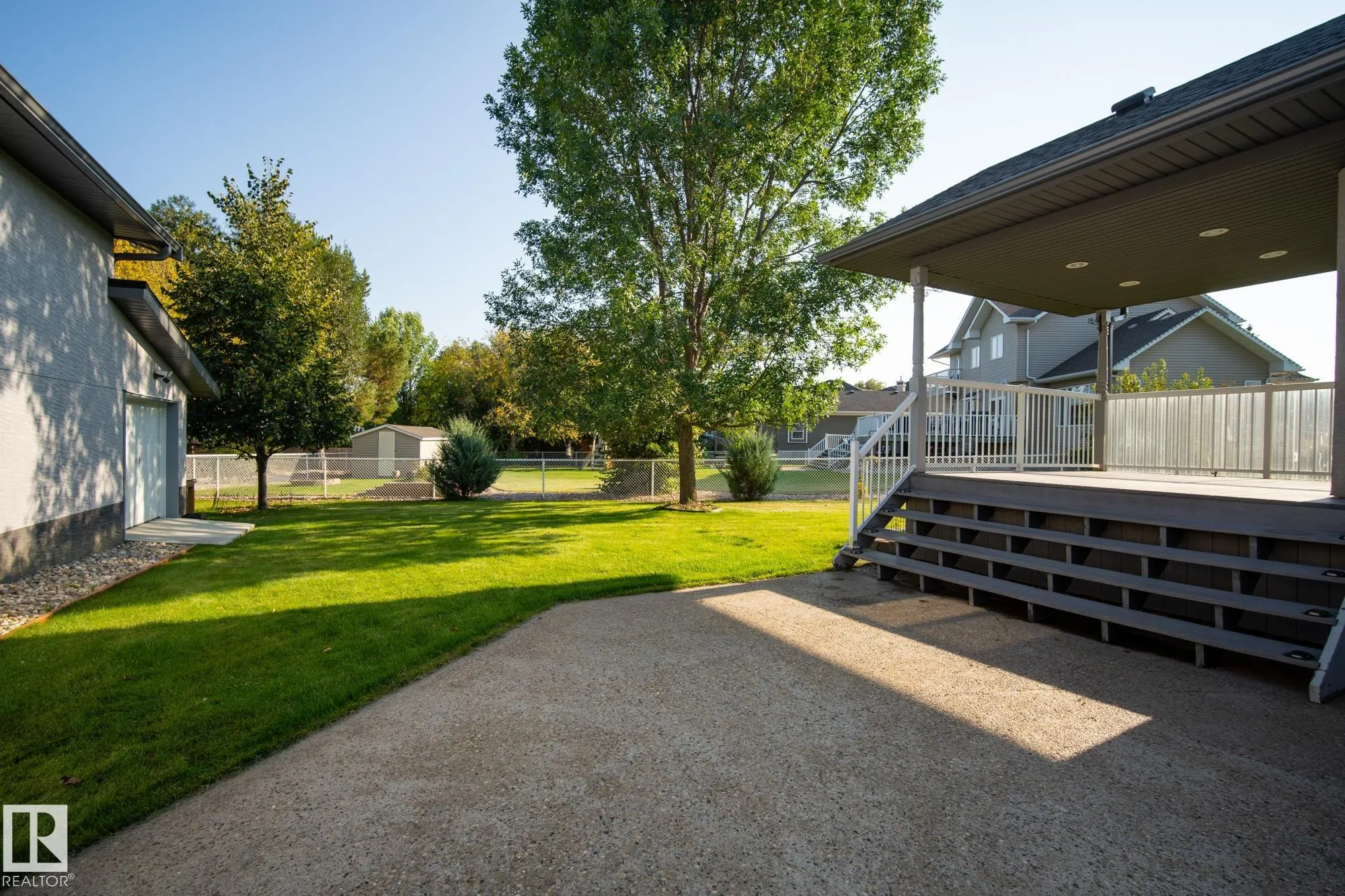 19 COUNTRY Lane