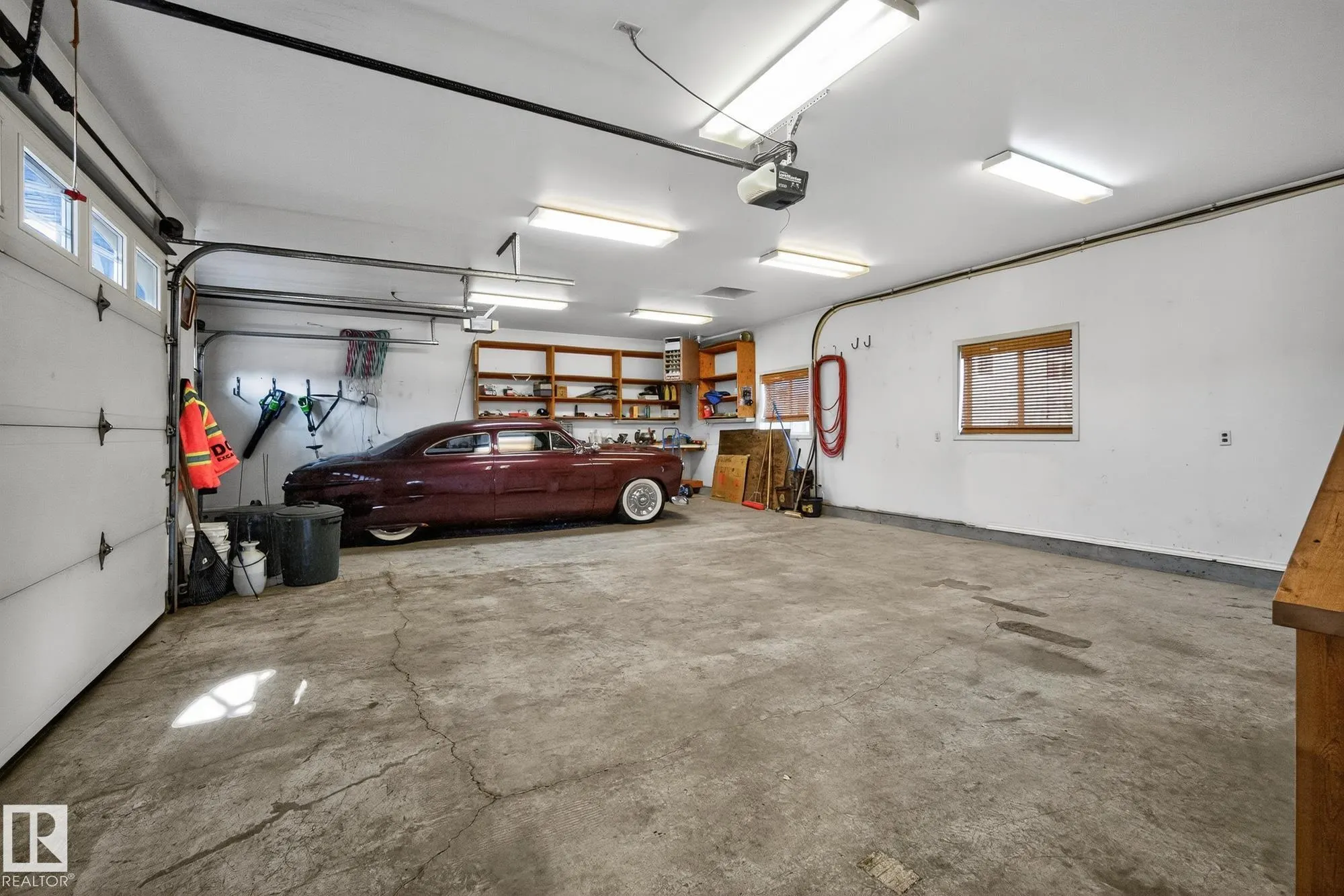 19 COUNTRY Lane