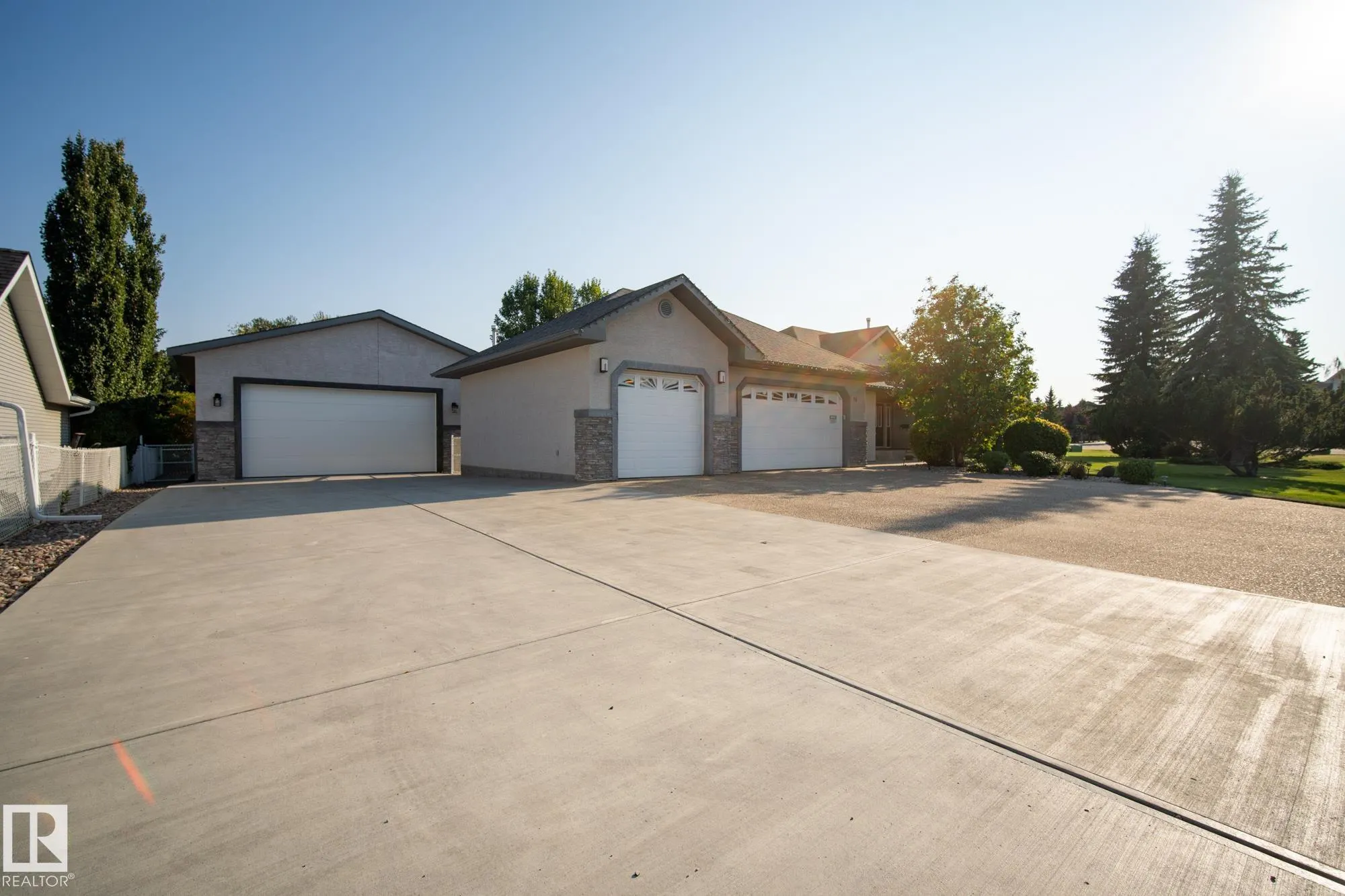 19 COUNTRY Lane