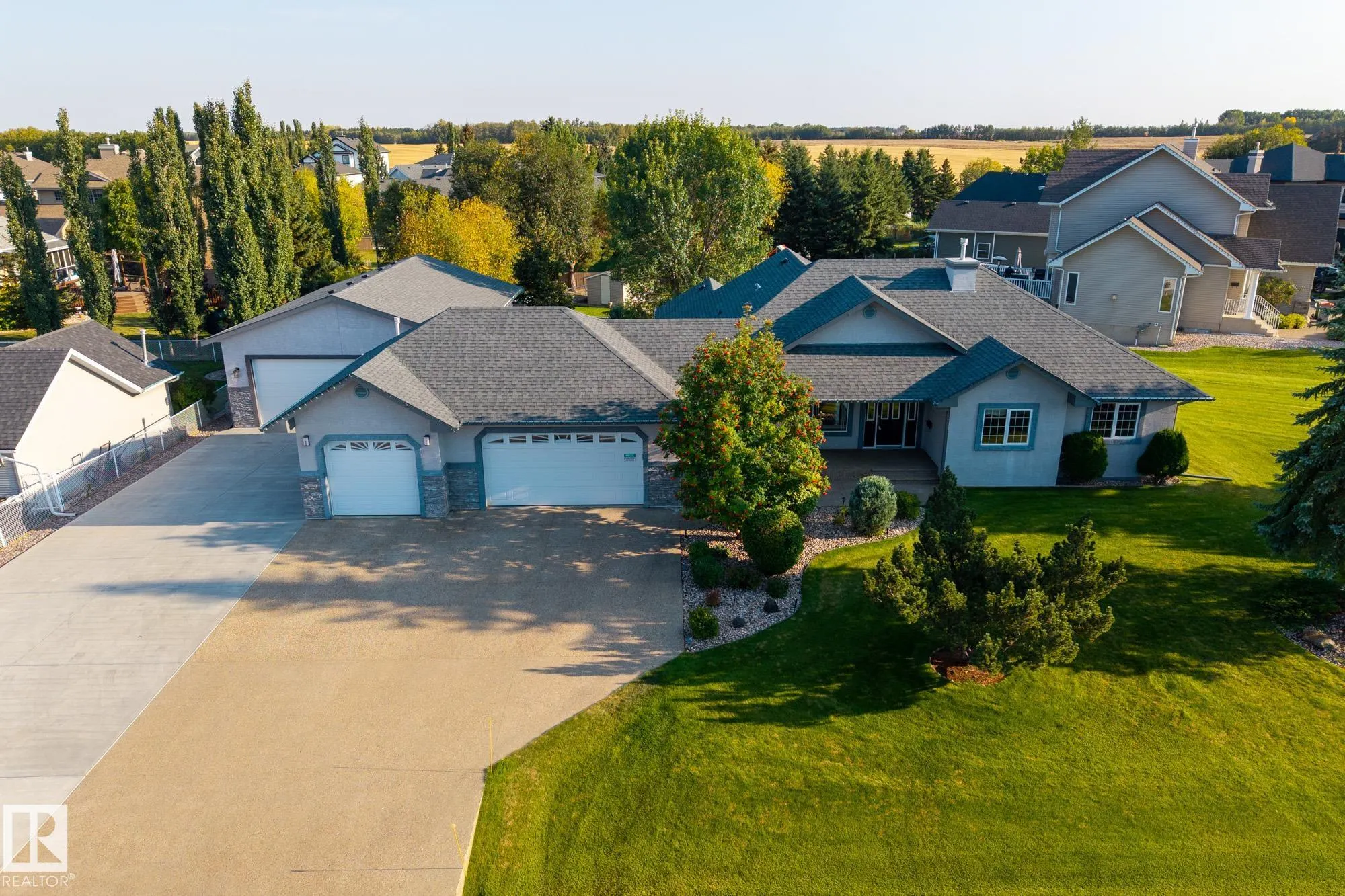 19 COUNTRY Lane
