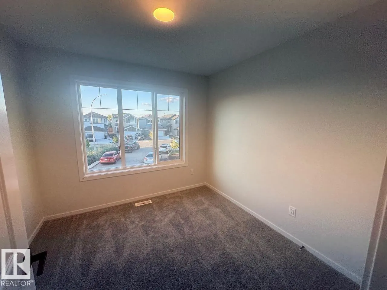 19 SERENO Lane