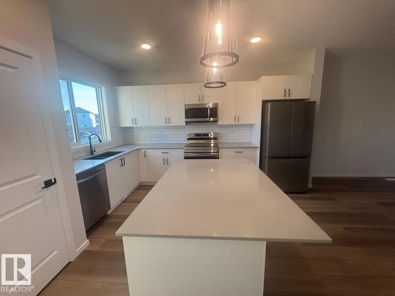 19 SERENO Lane