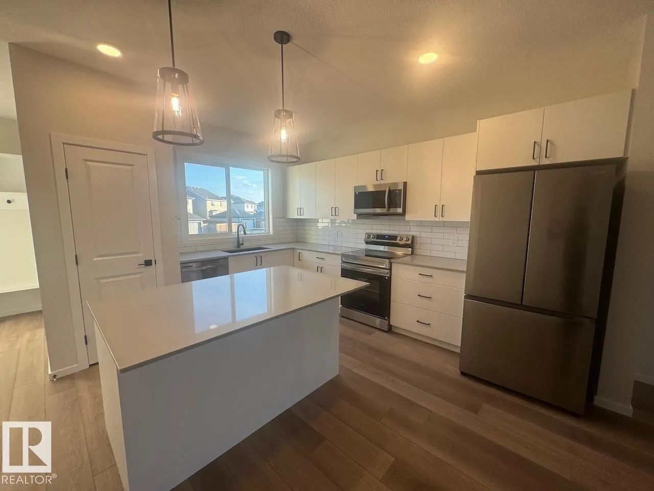 19 SERENO Lane