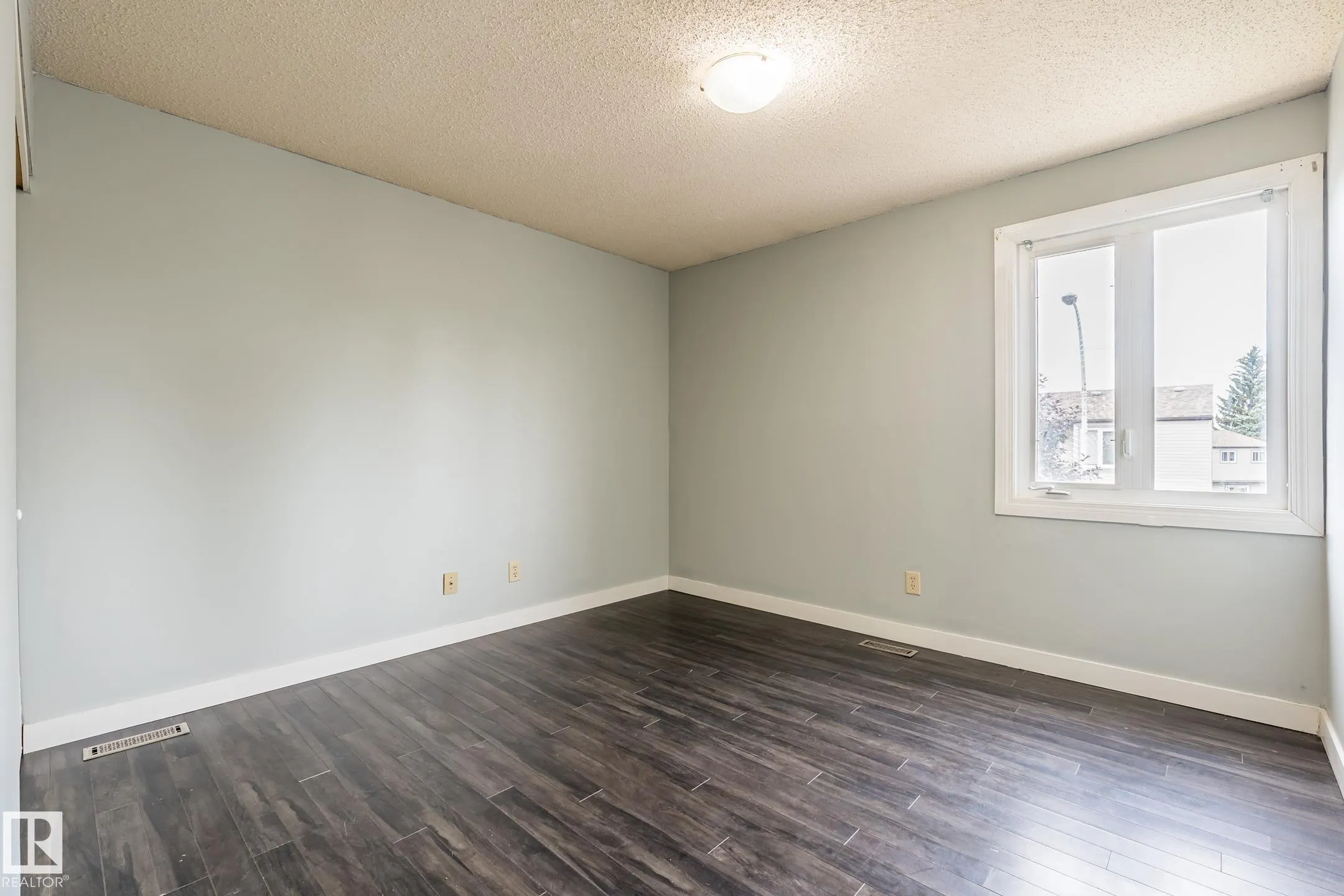 1691 Lakewood Road South