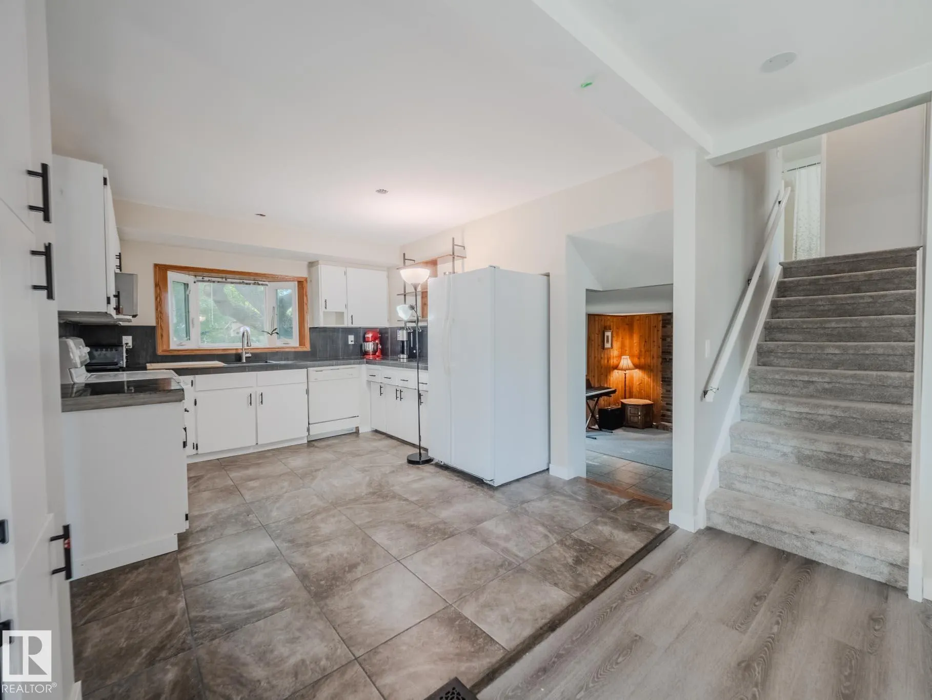 32 GARFIELD Crescent