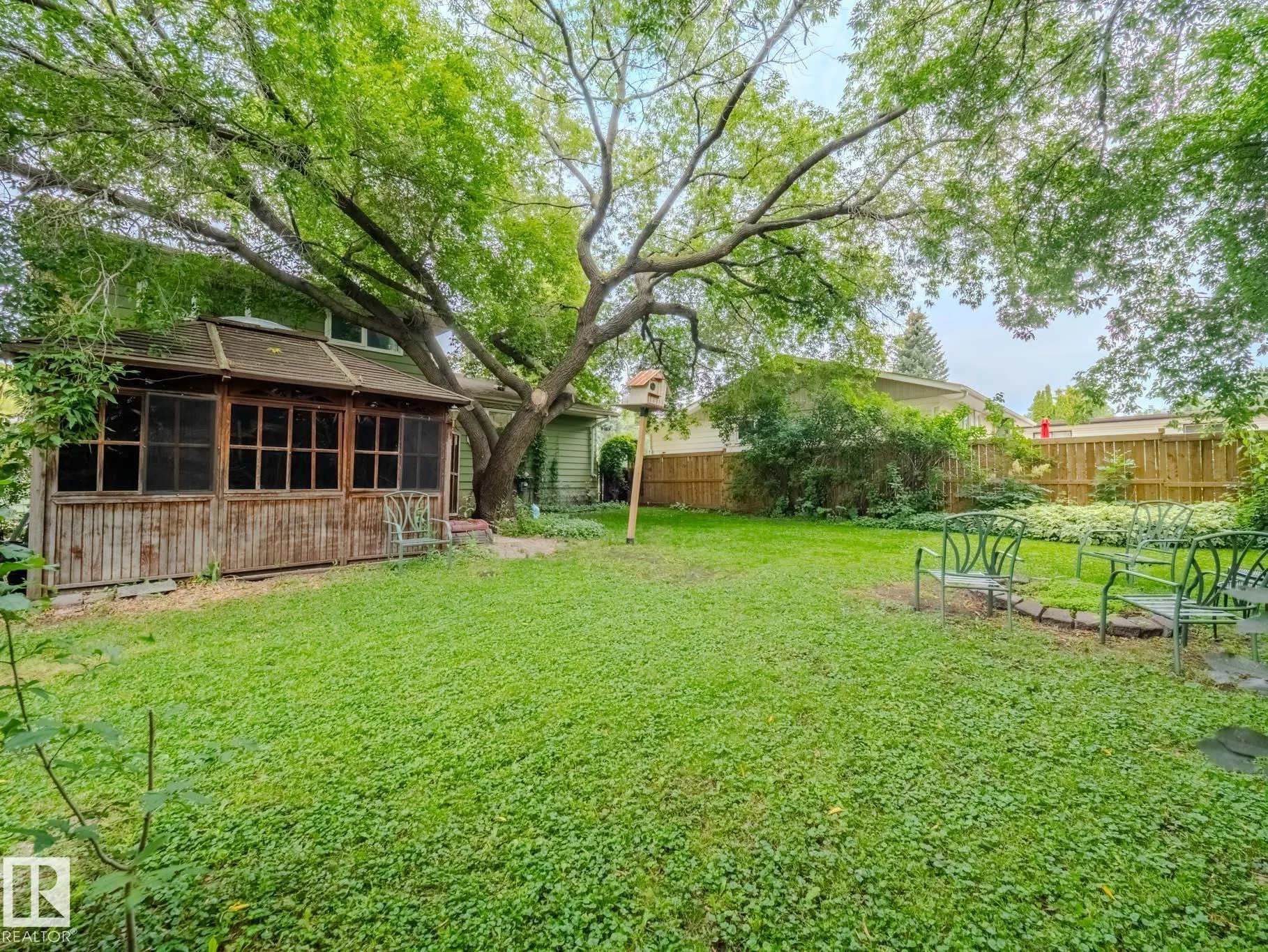 32 GARFIELD Crescent