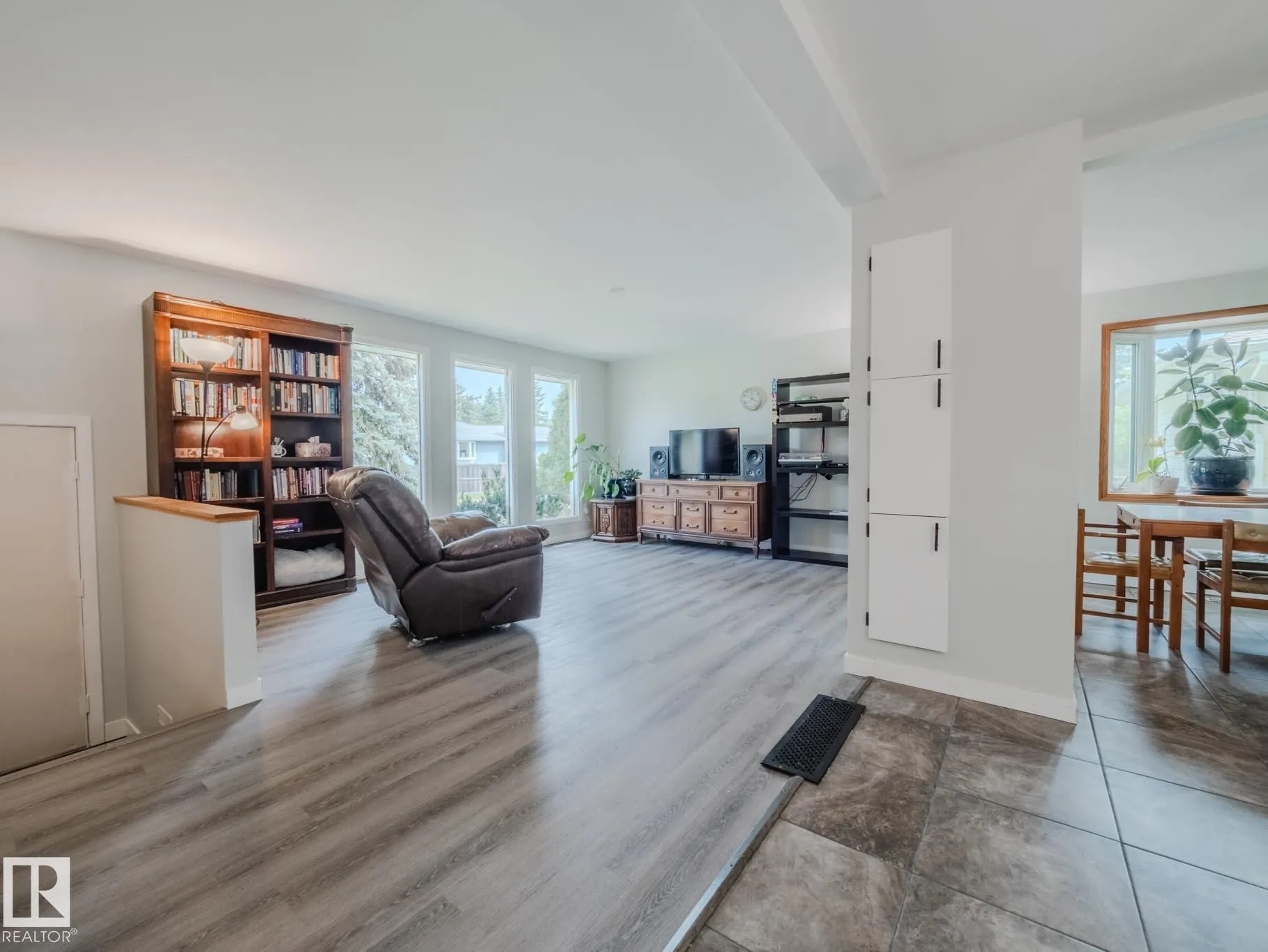 32 GARFIELD Crescent