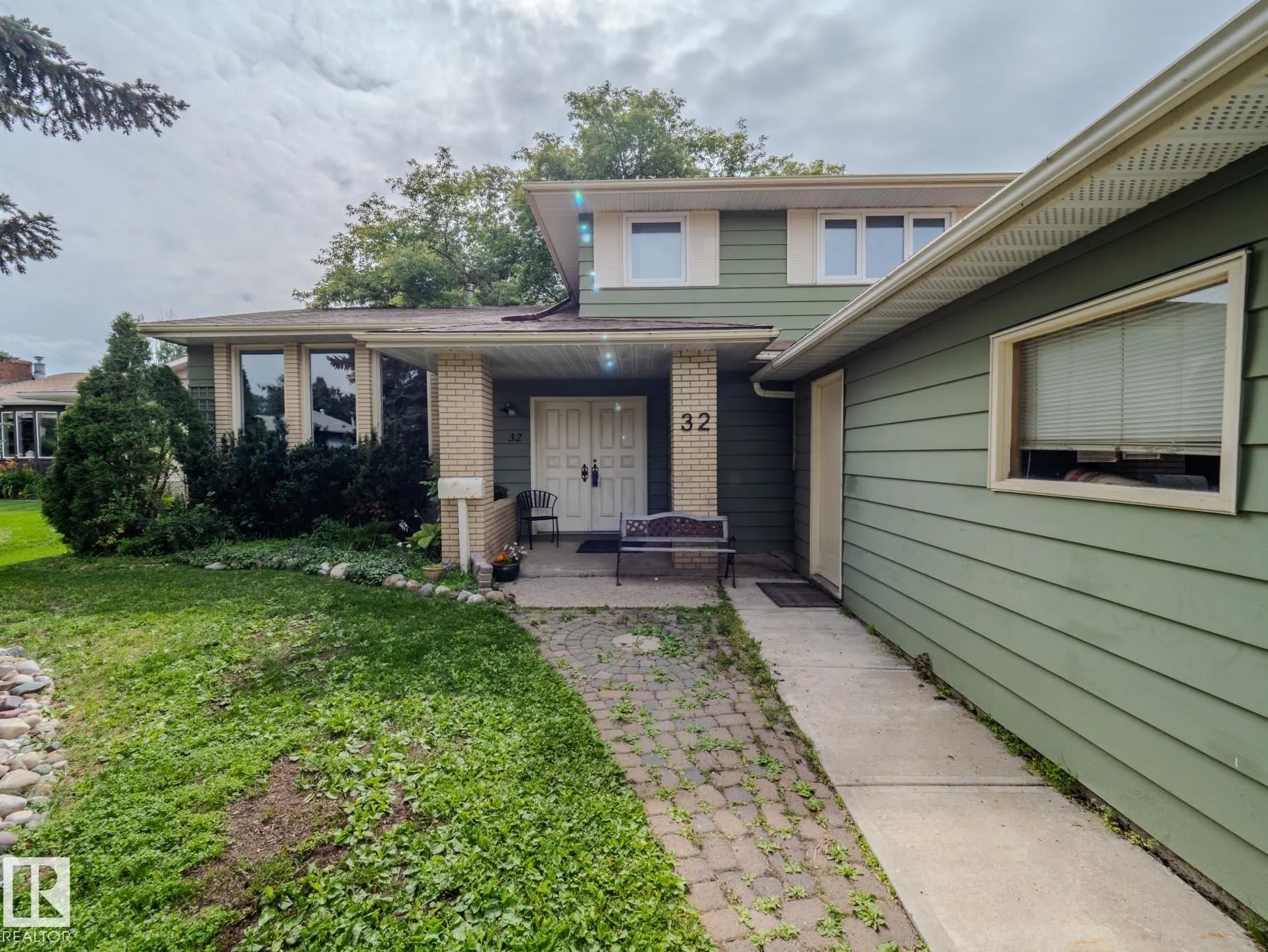 32 GARFIELD Crescent