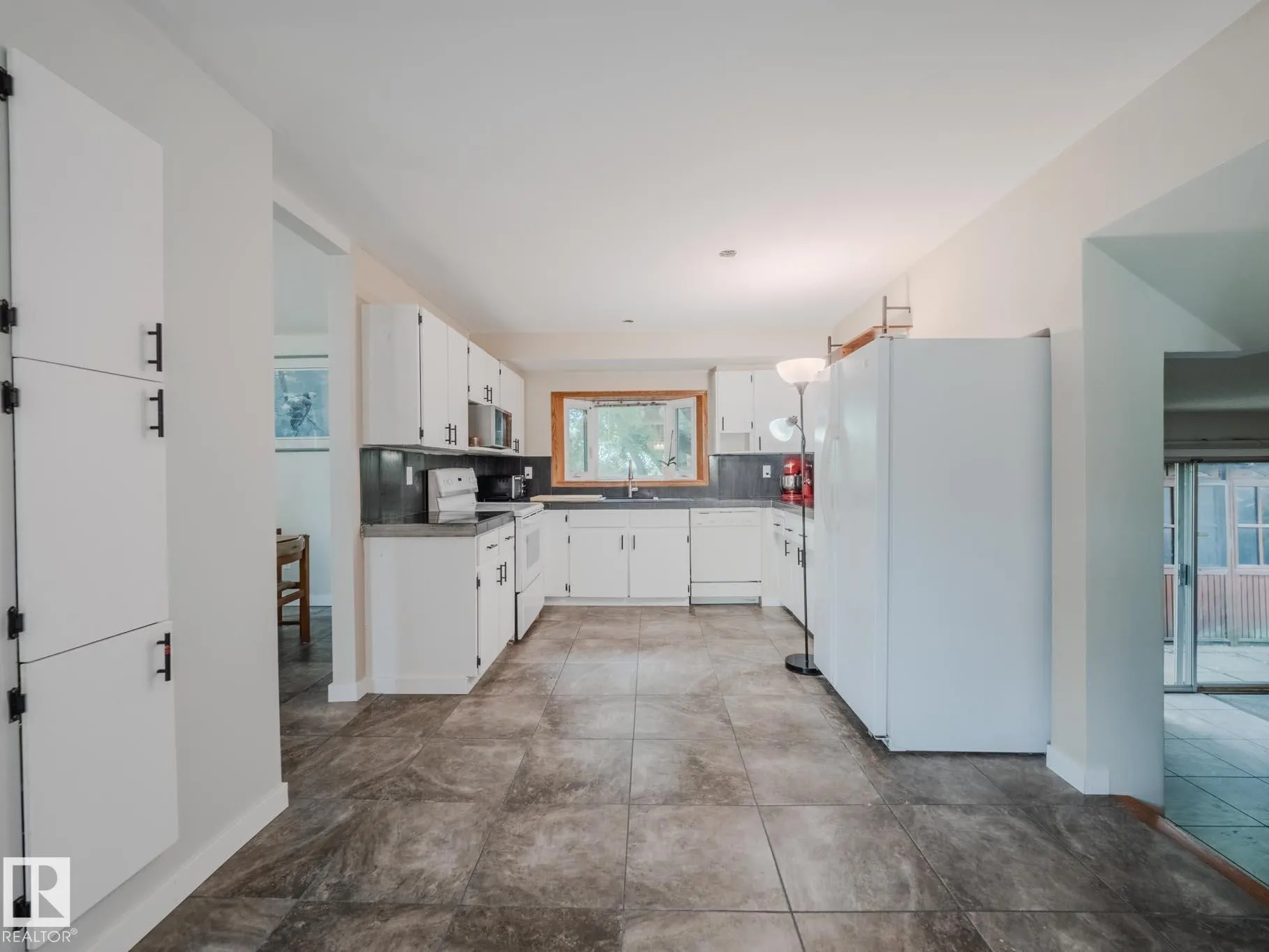 32 GARFIELD Crescent