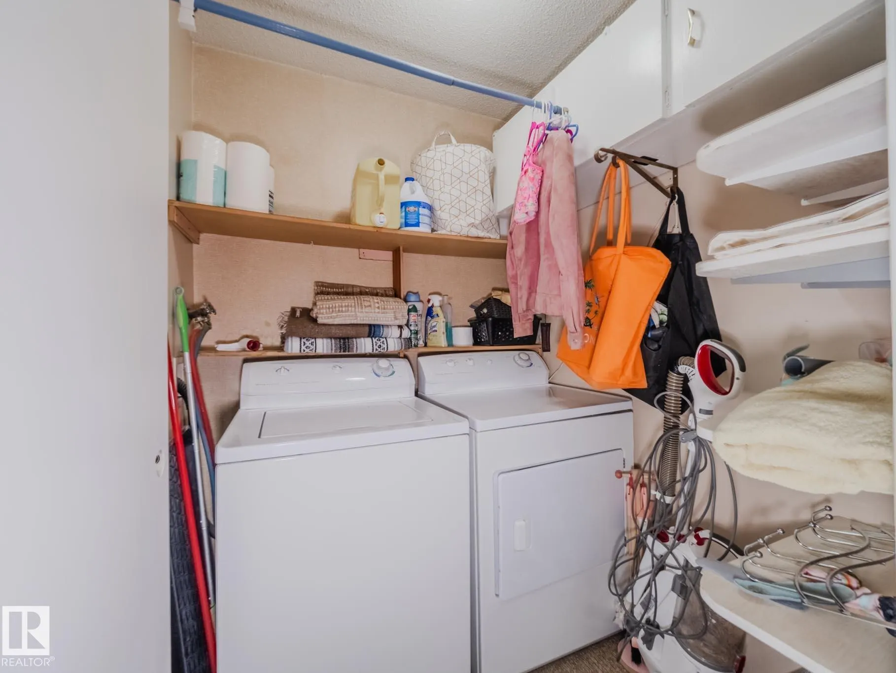 32 GARFIELD Crescent