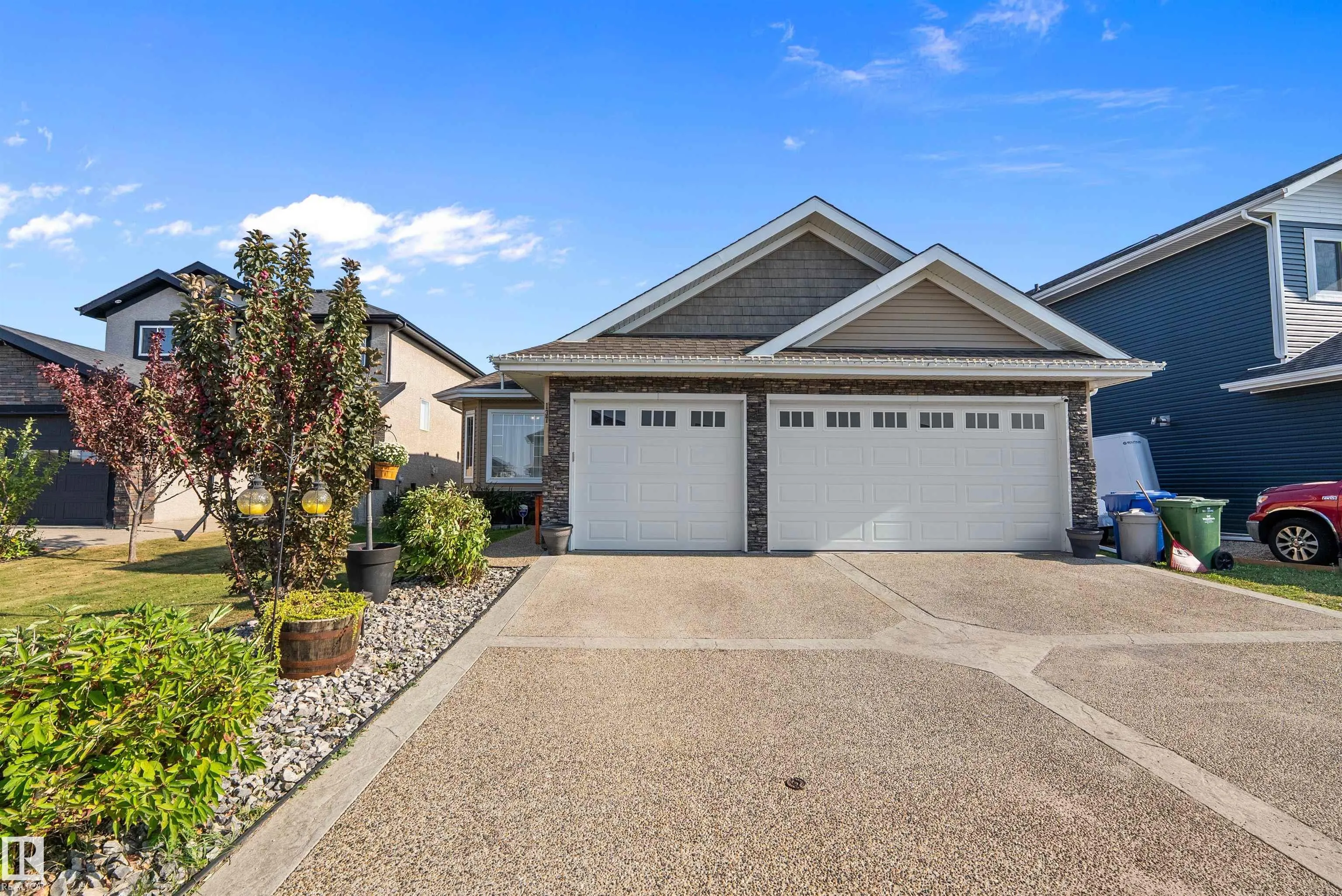 137 CYPRESS Drive